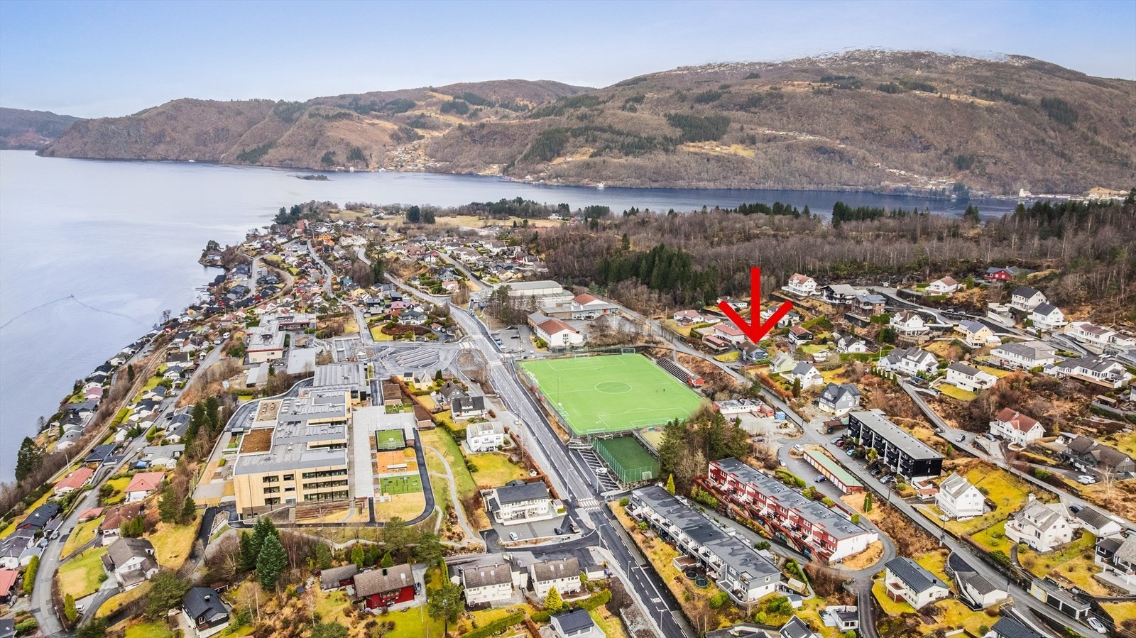 Sentral og MEGET barnevennlig beliggenhet på Garnes Galleribilde