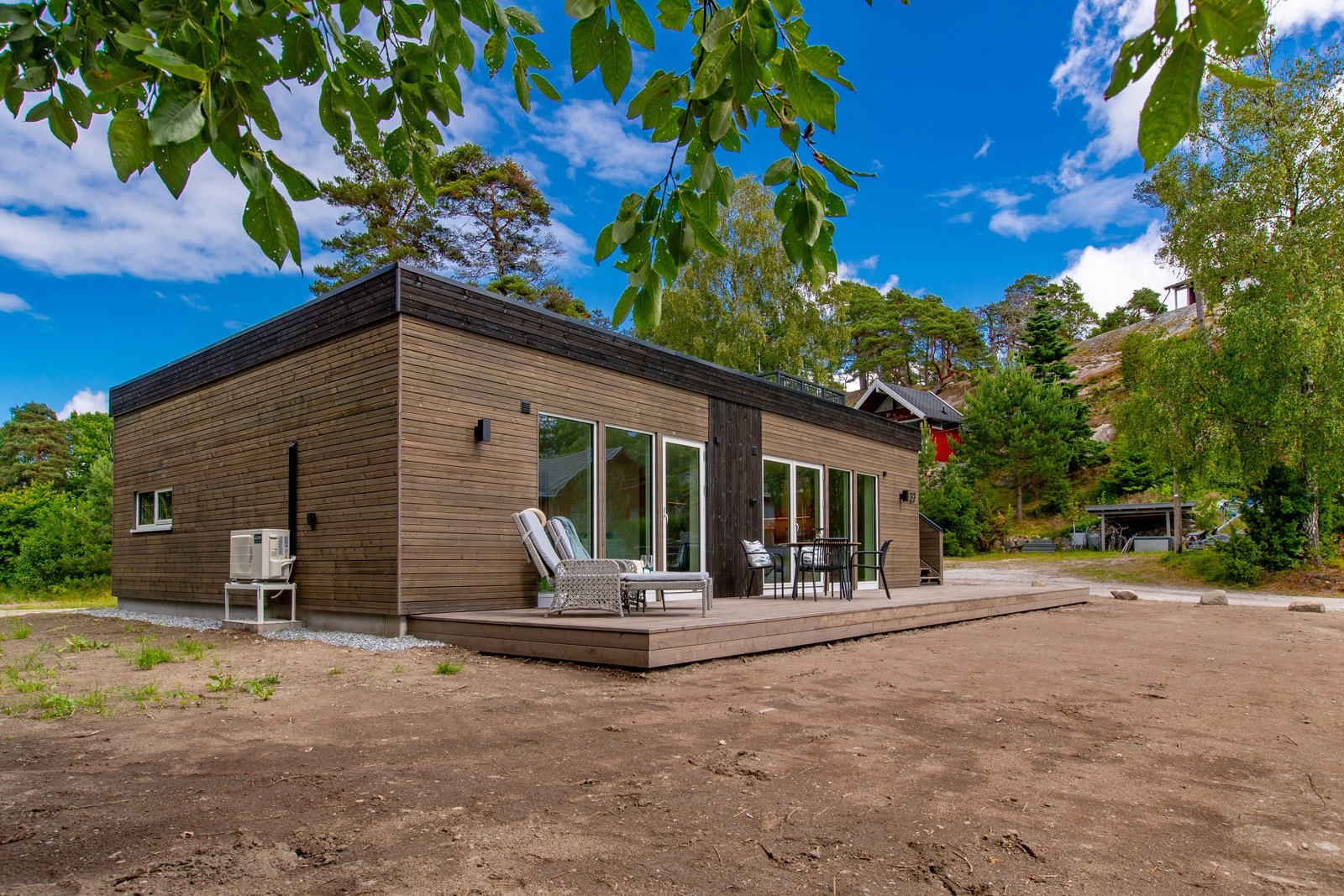 Helge Børsand i Holmskau & Partners gleder seg til å vise deg Karlsøyveien 127 Galleribilde