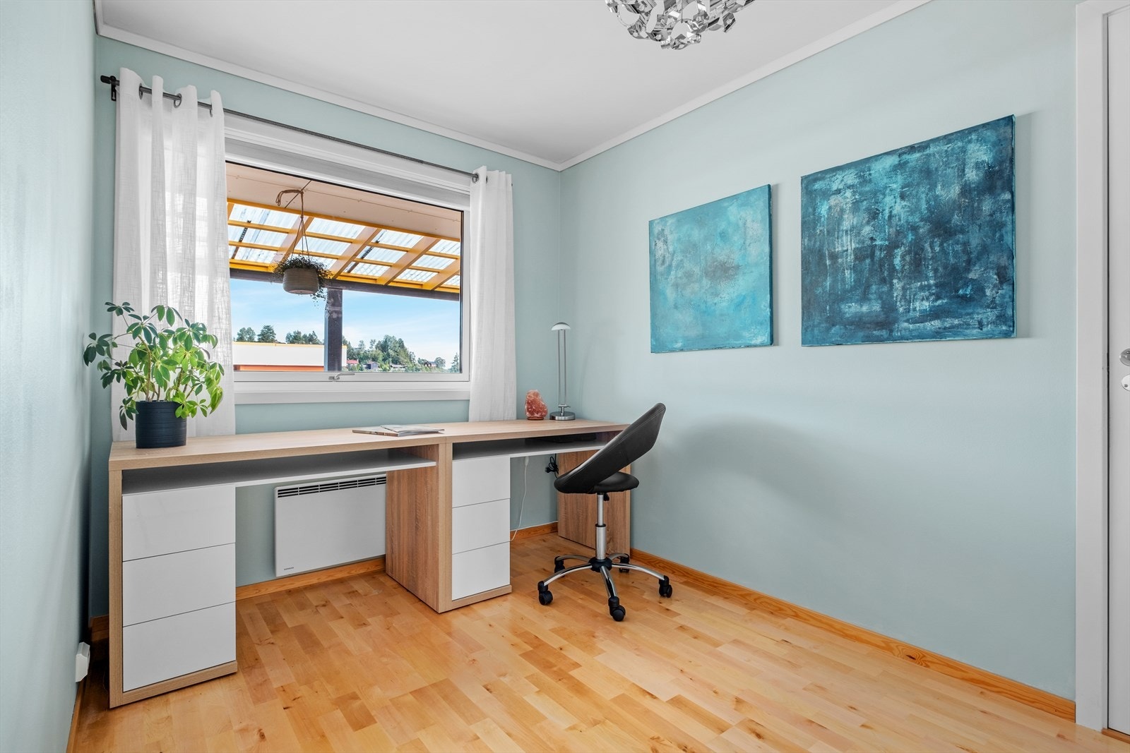 Fint med mulighet til å benytte soverom som kontor eller gjesterom. Galleribilde