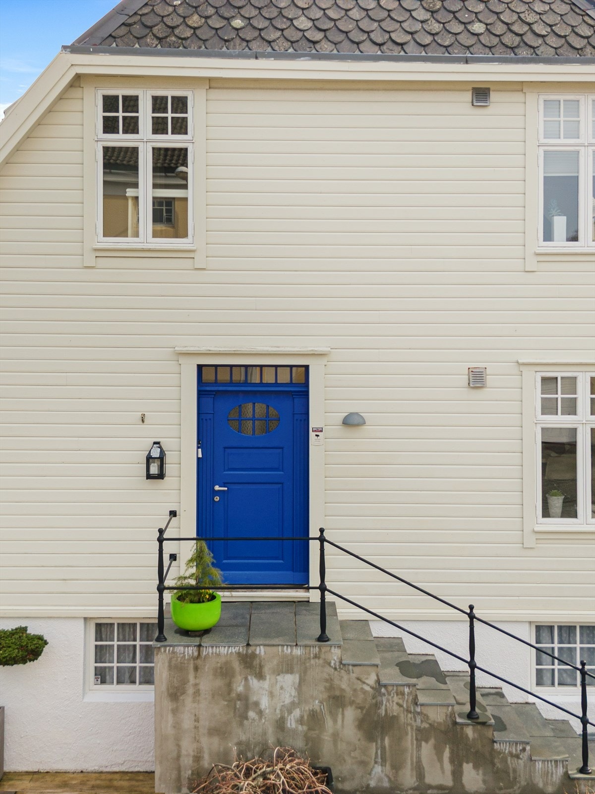 Hoveddør levert av Meling A/S Galleribilde