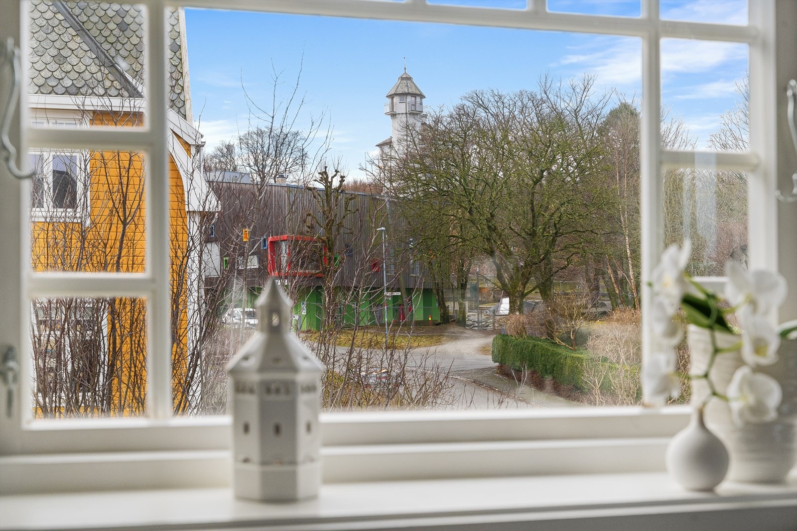 Utsikt mot Vålandstårnet Galleribilde