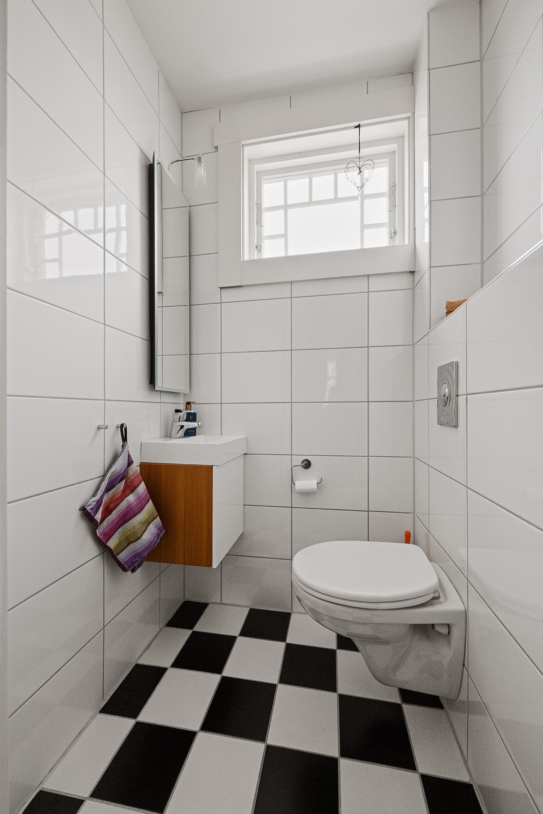 Gjestetoalett i 1. etg. Galleribilde