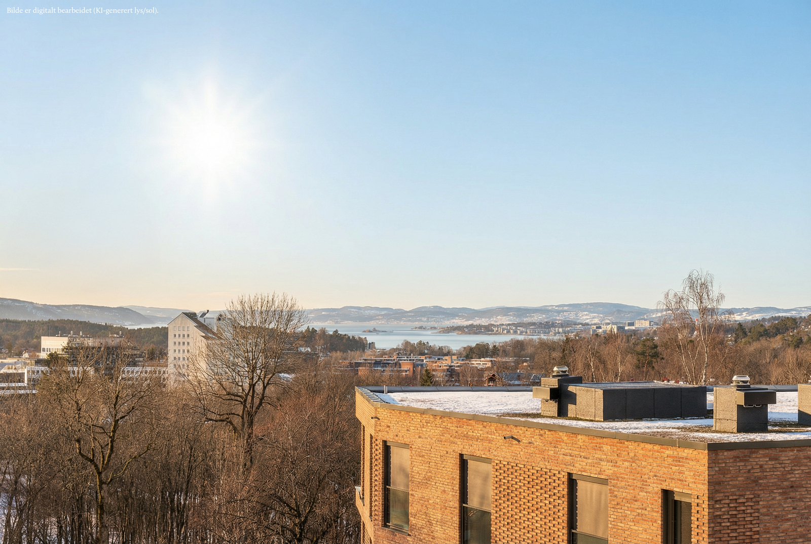 Dette er en meget lekker og innbydende 4-roms toppleilighet med 100 kvm takterrasse og storslagen utsikt. (Bilde er digitalt bearbeidet - KI generert sol/lys) Galleribilde