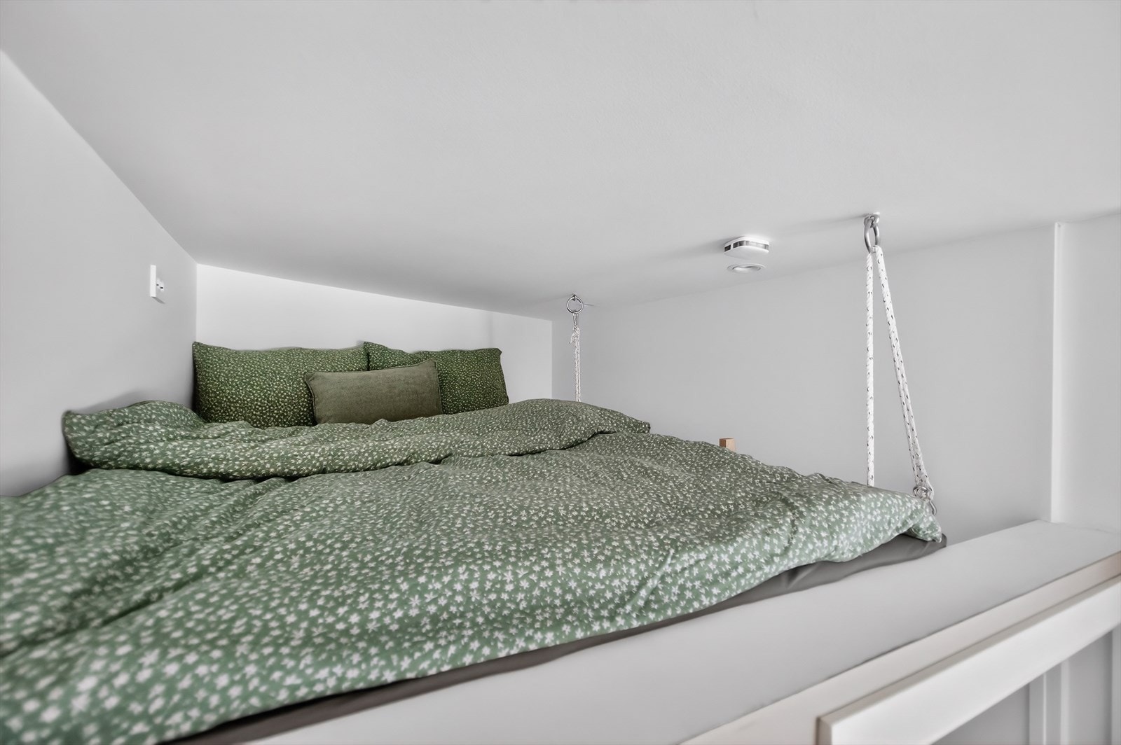 Hems med praktisk soveplass. Superpraktisk for overnattingsgjester. Galleribilde