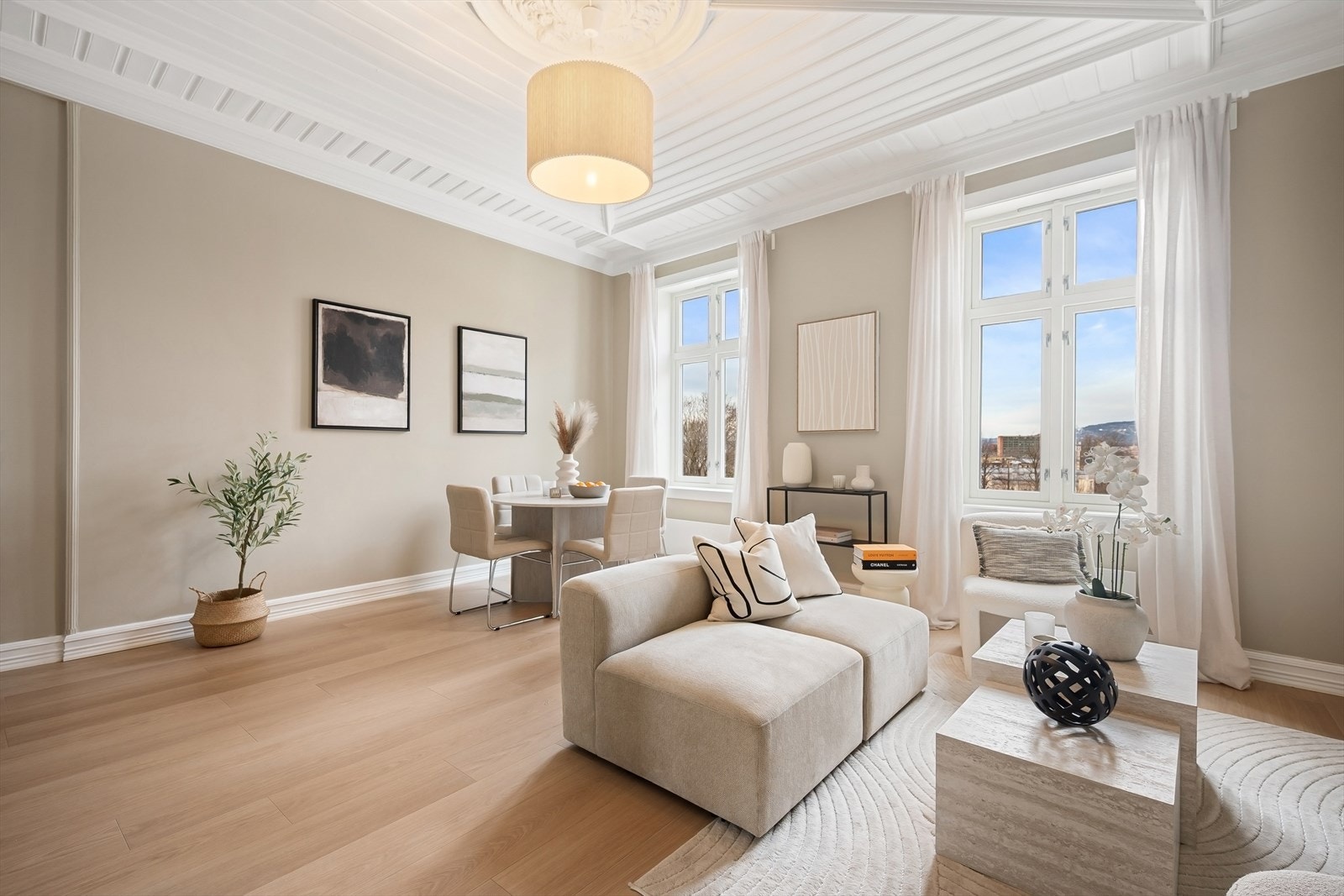 Velkommen til Dalehaugen 2A! Presentert av Mats V. Lomsdal v/ Nordvik avd. Frogner. (Foto: Zovenfra Galleribilde