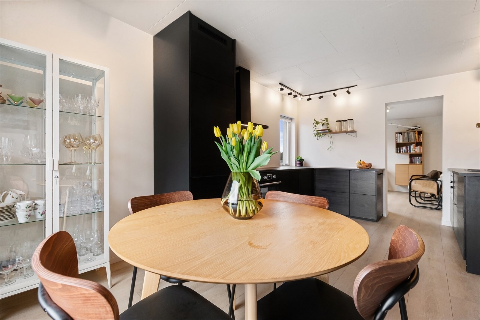 Velkommen til Åråsveien 31B, presentert av Edvard Nyberg v/ Proaktiv. Galleribilde