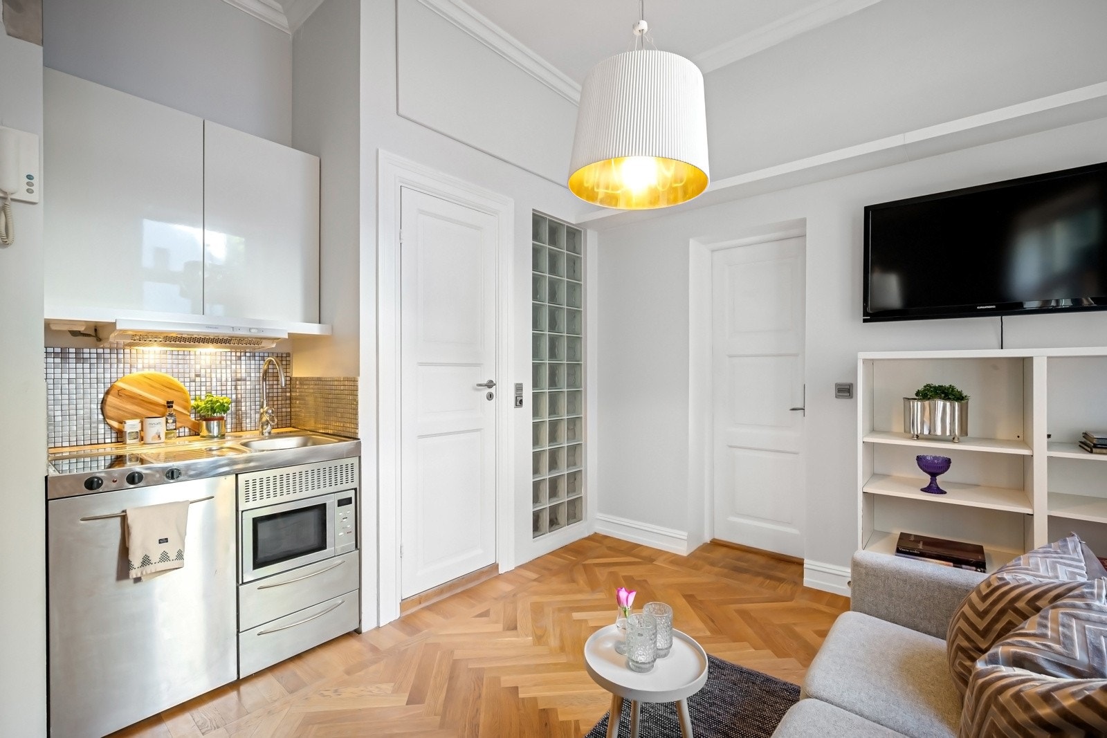 Delen er på 22 kvm og har egen inngang fra baktrapp. Galleribilde