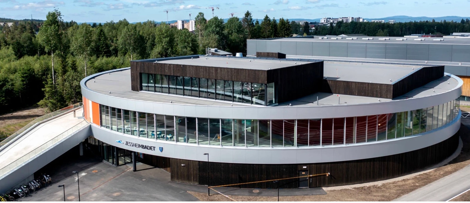 Jessheimbadet kun 5 minutter unna med bil. Galleribilde