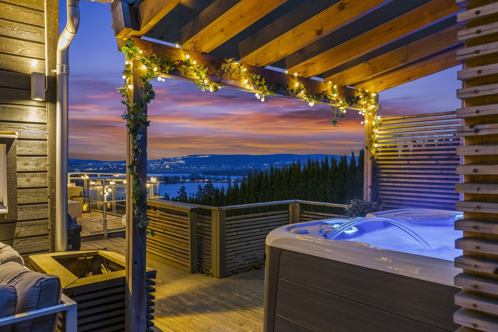 Jaccuzzi med flott utsikt! Galleribilde