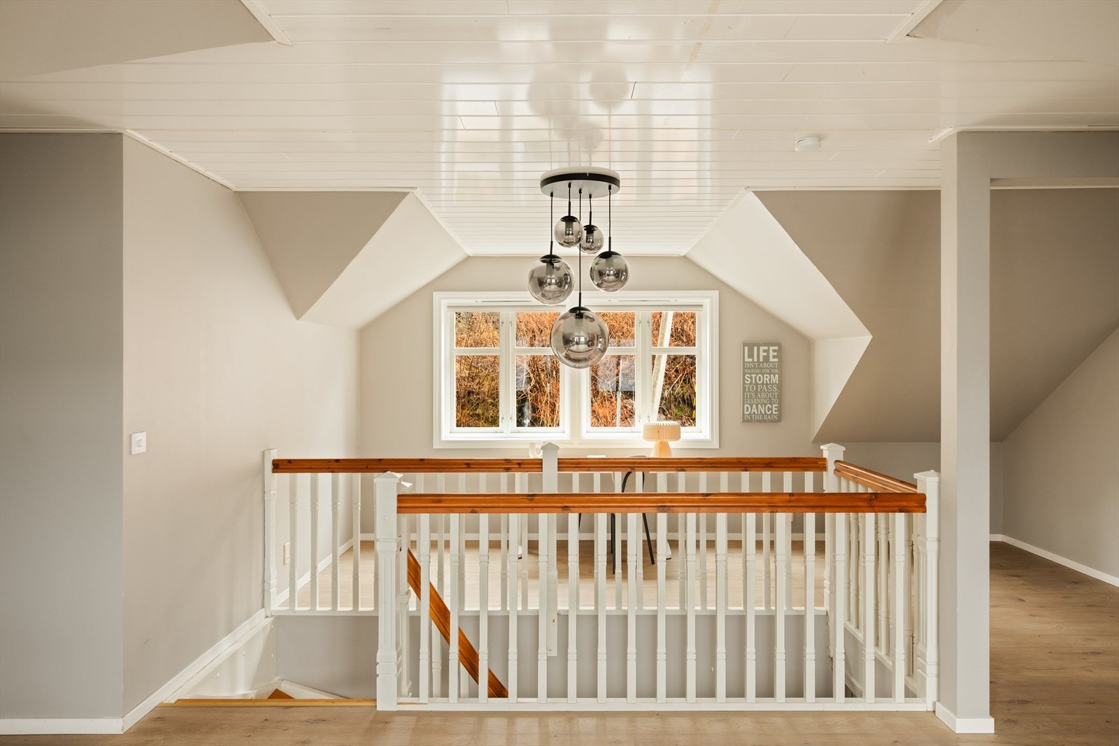 En stue nr. 2 gir plass til at de yngre i familien får et eget oppholdsrom. Galleribilde