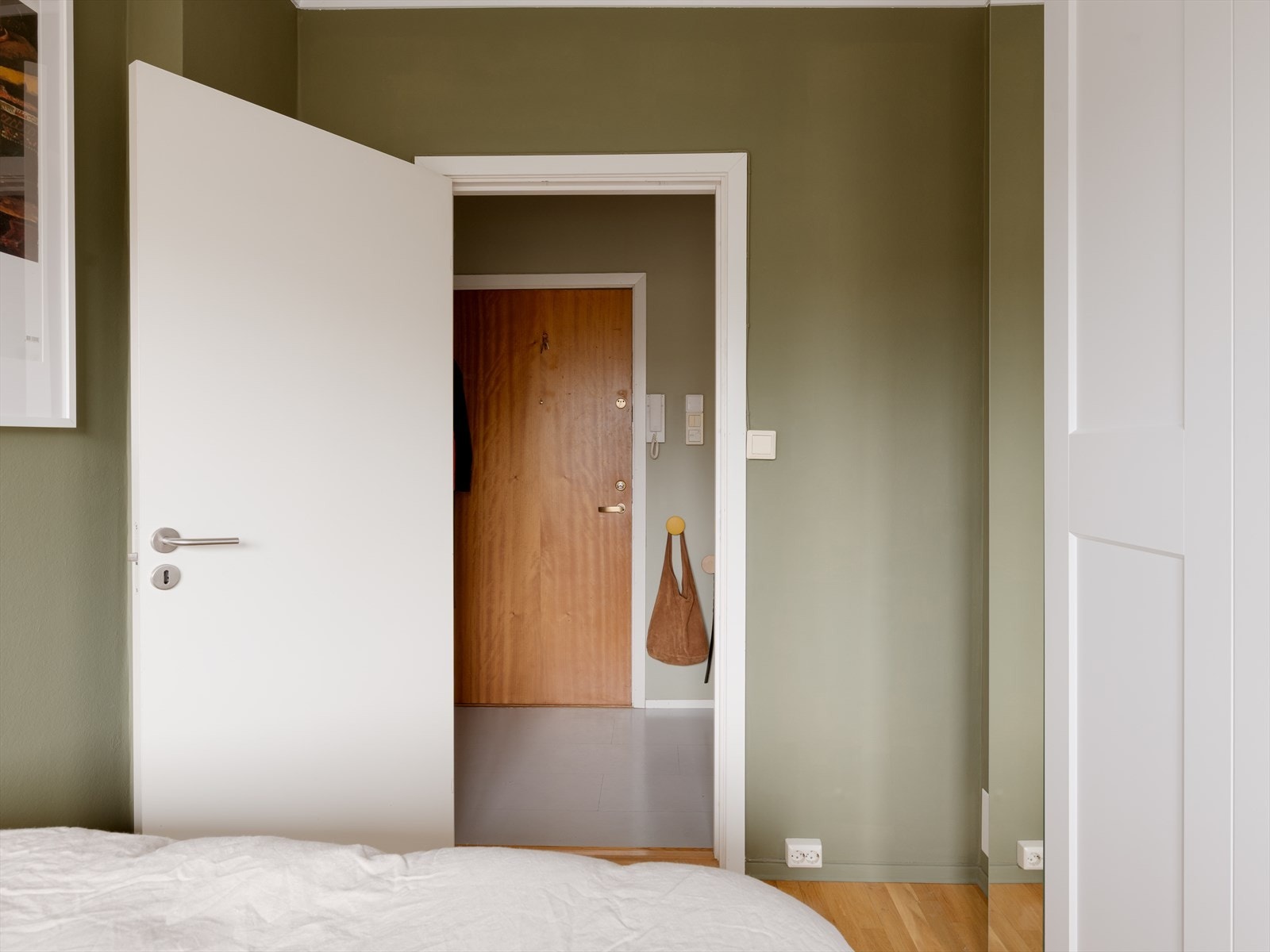 Leiligheten disponerer en bod i kjeller på ca. 4 m². Galleribilde