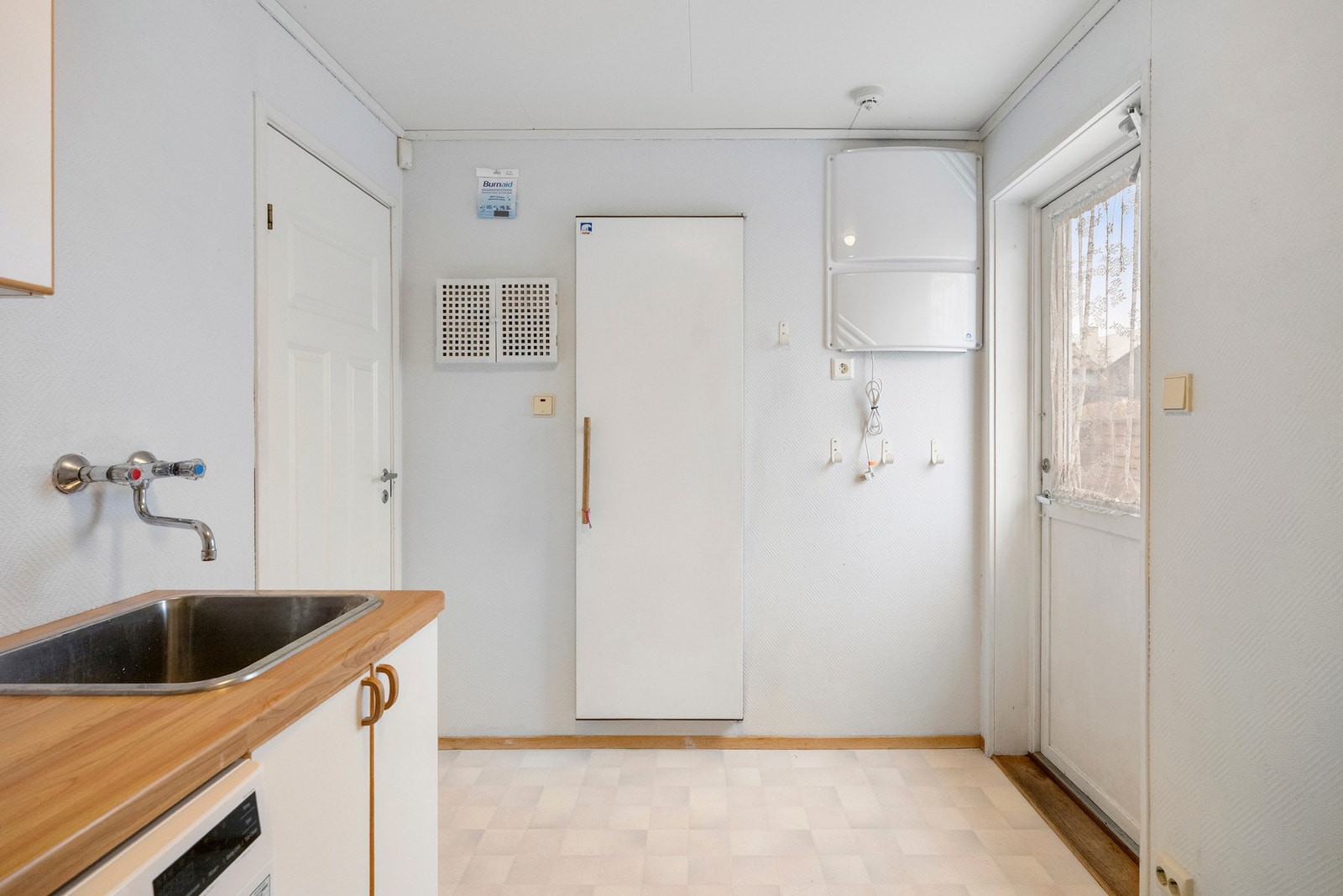 Fra vaskerommet er det videre adkomst til både matbod og kjølerom. Galleribilde