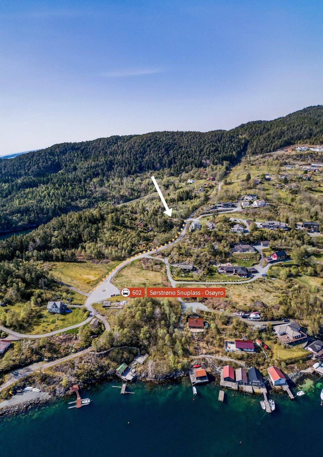 Bussen er bare noen minutters spasertur unna. Galleribilde