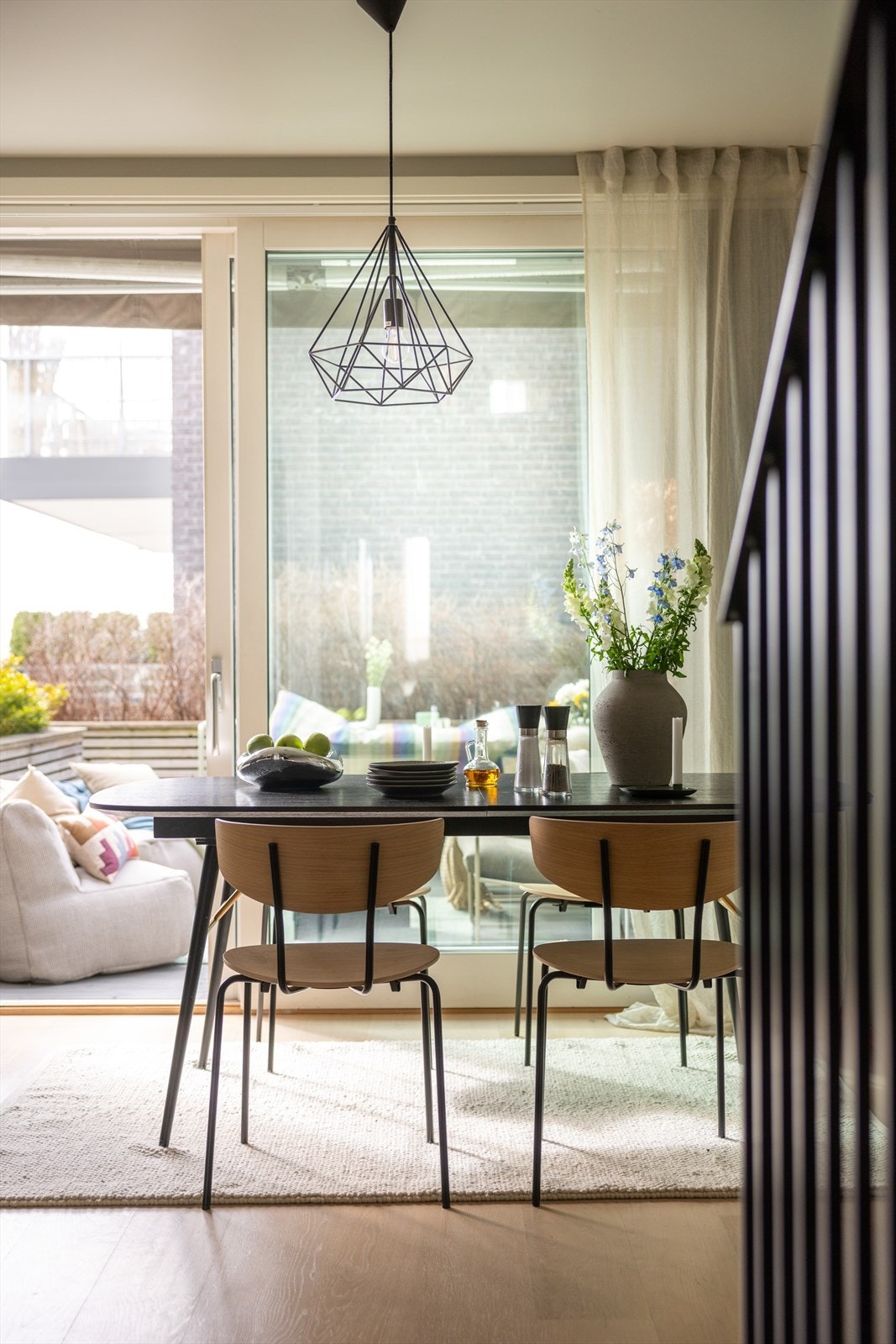 Dette er et perfekt utgangspunkt for å innrede med dine egne møbler og personlige gjenstander, og skape et drømmehjem tilpasset dine ønsker. Galleribilde