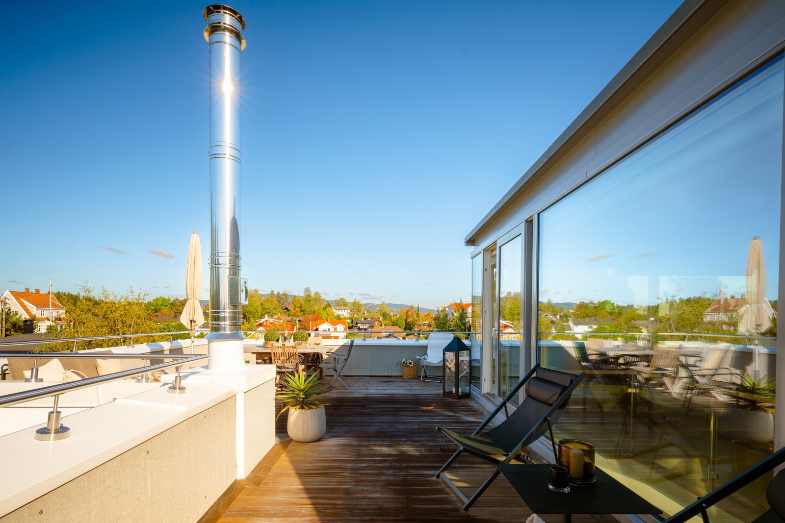 Takterrasse. Galleribilde