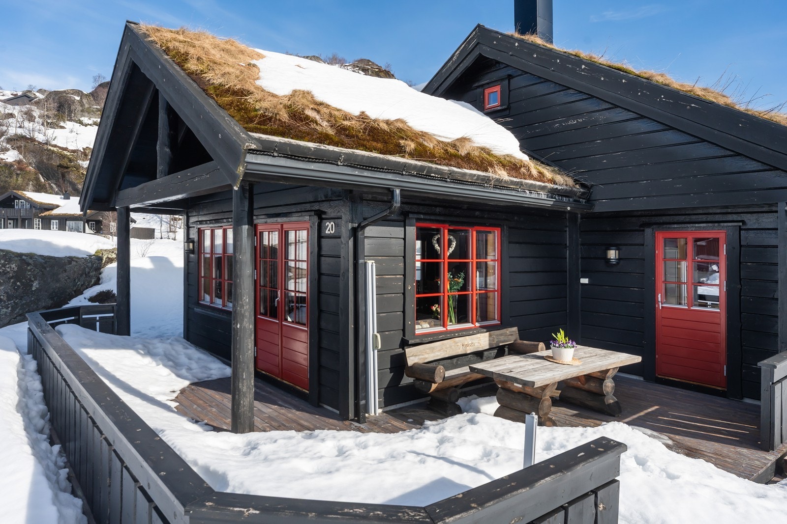 Flott terrasse med gode solforhold Galleribilde