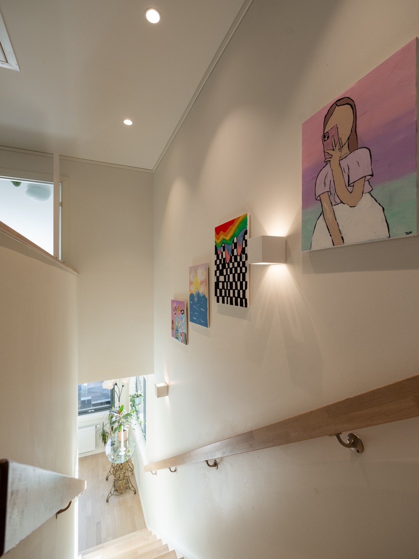 Huset har i alt fire soverom, hvorav tre av disse er plassert i denne etasjen. Galleribilde