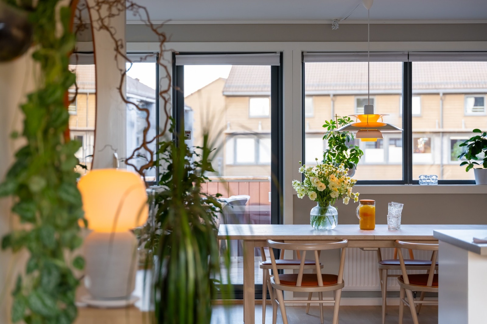 Her kan familie og venner samles til hyggelige sammenkomster og gode middager. Galleribilde
