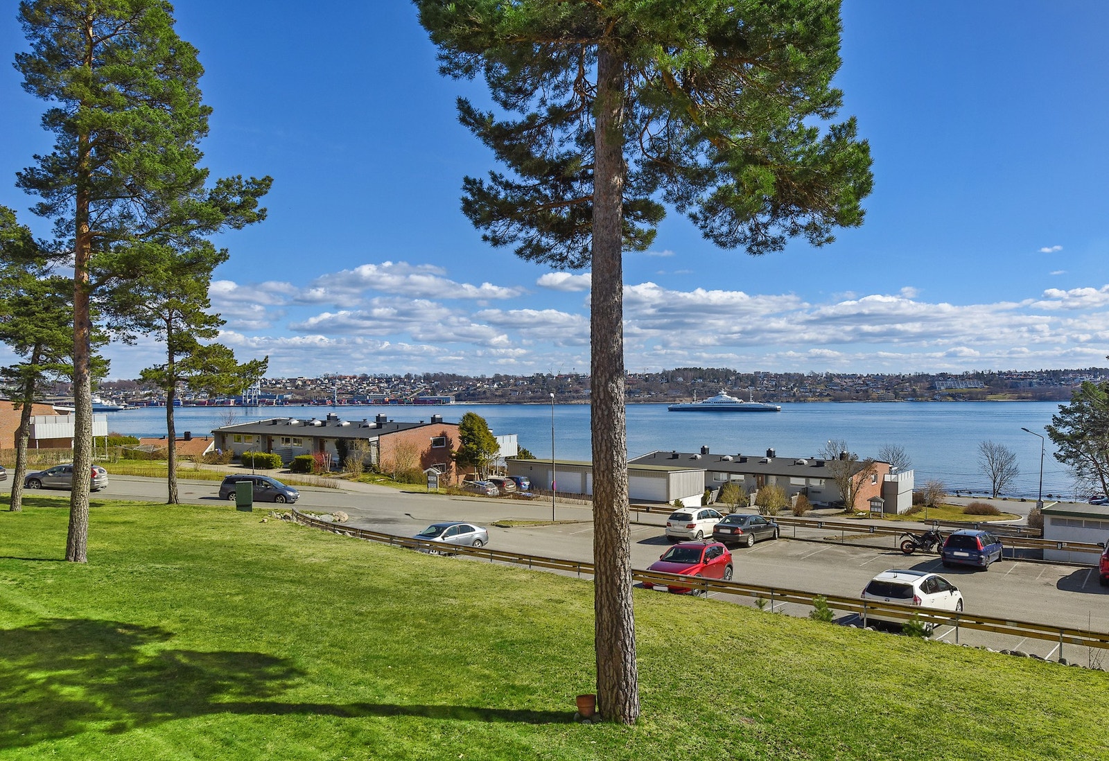 Andelen disponerer egen bod i fellesarealer på 2 m². Galleribilde
