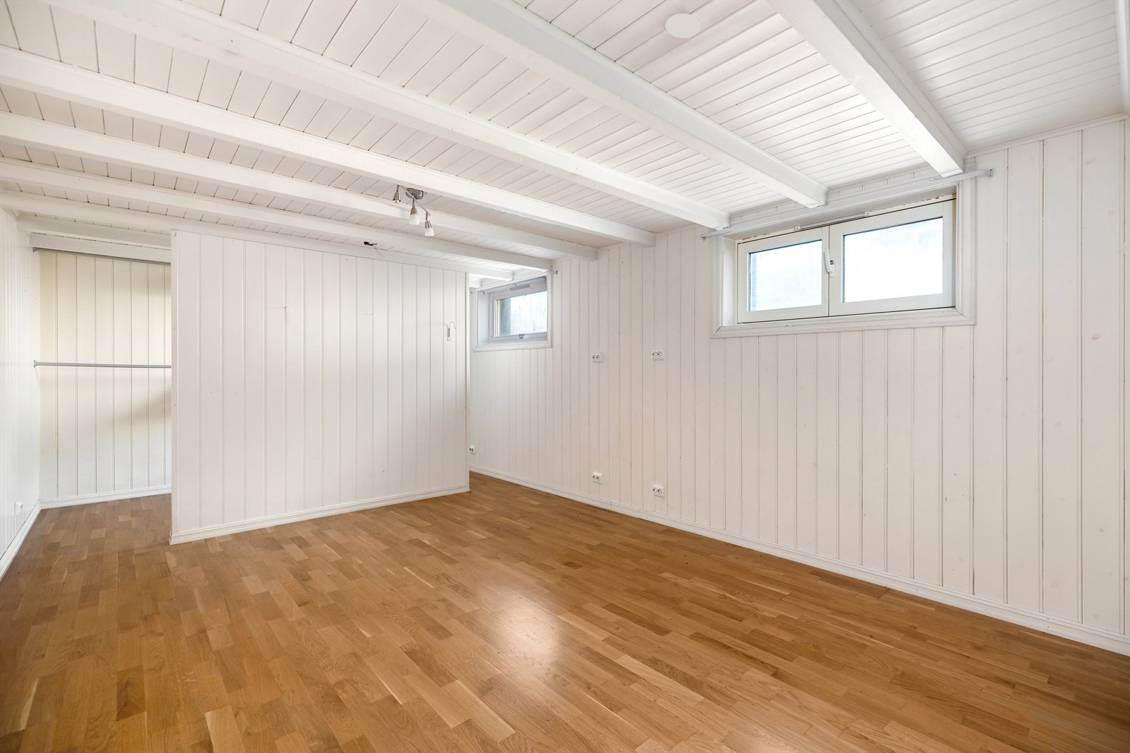 Rom benyttet som soverom/kjellerstue. Rommet er ikke godkjent til varig opphold. Galleribilde