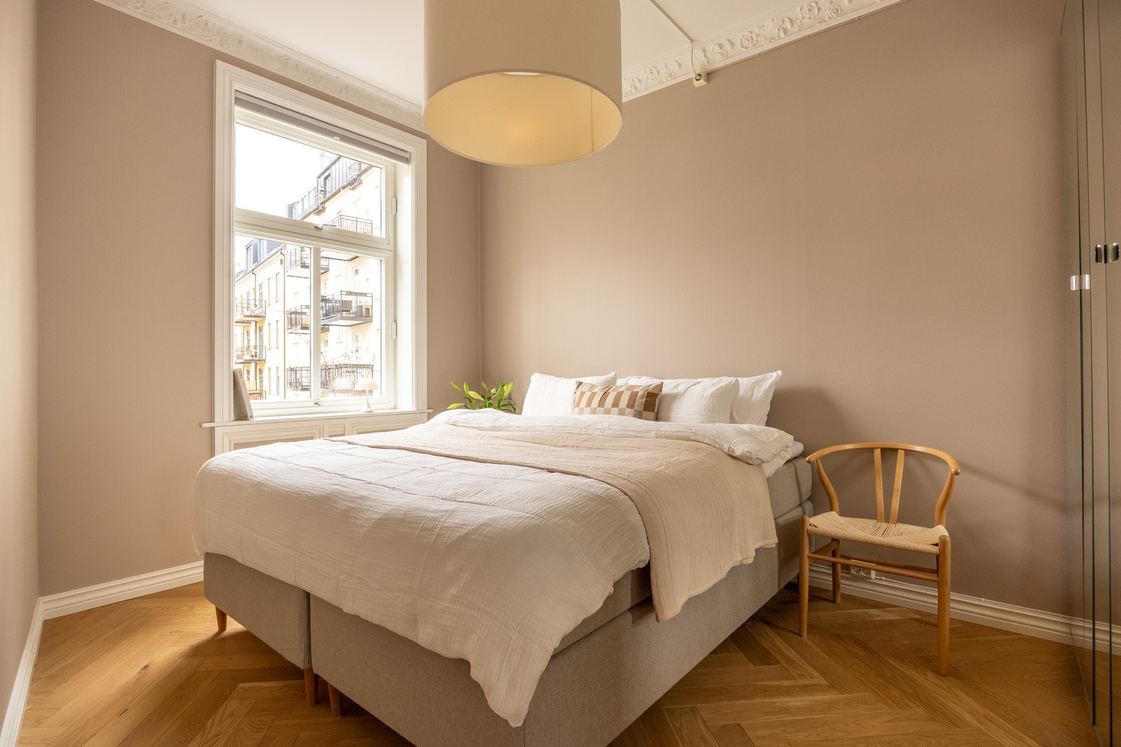 Leiligheten har to romslige soverom. Galleribilde