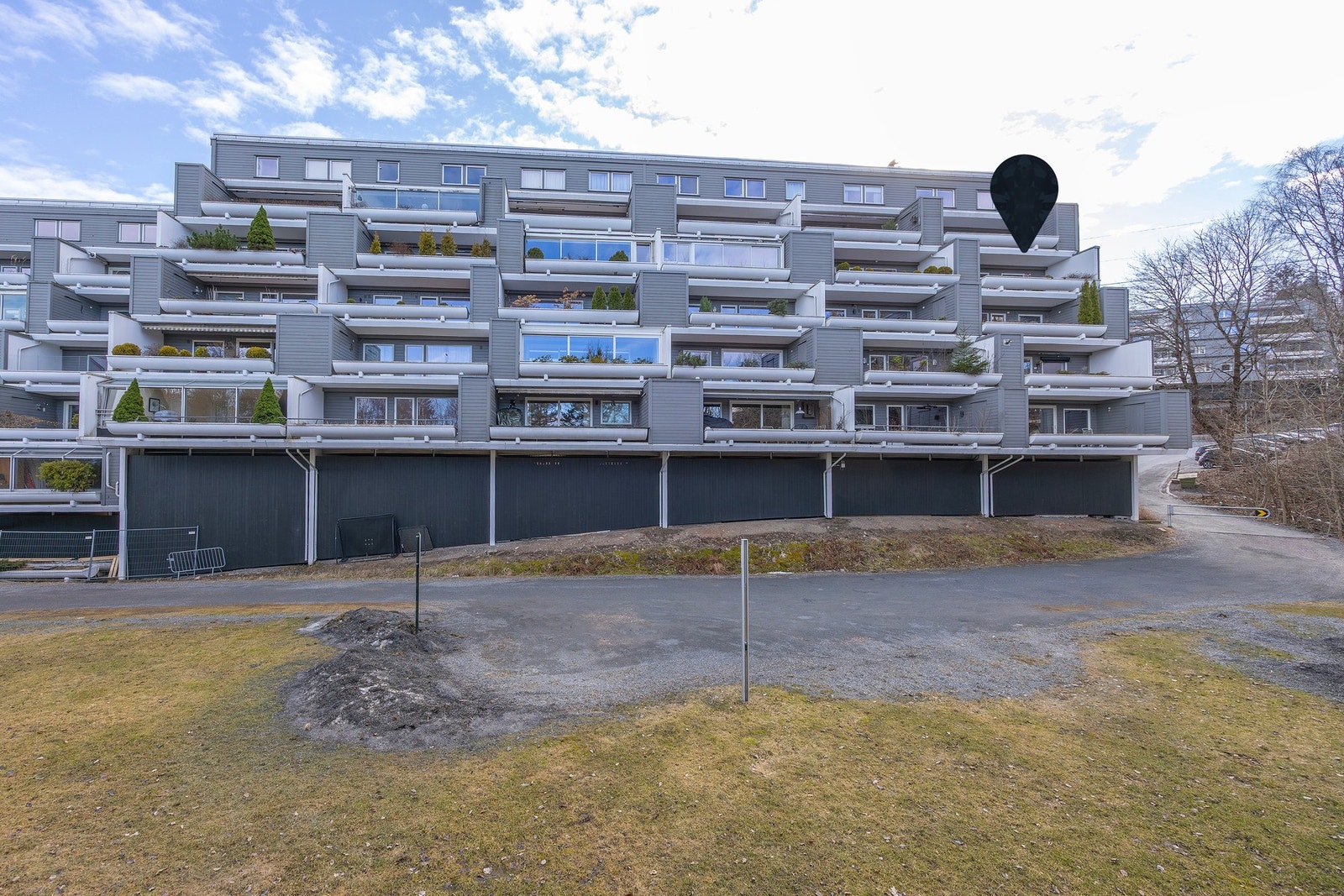 Endeleilighet med unik og god intern beliggenhet. Se pil. Galleribilde