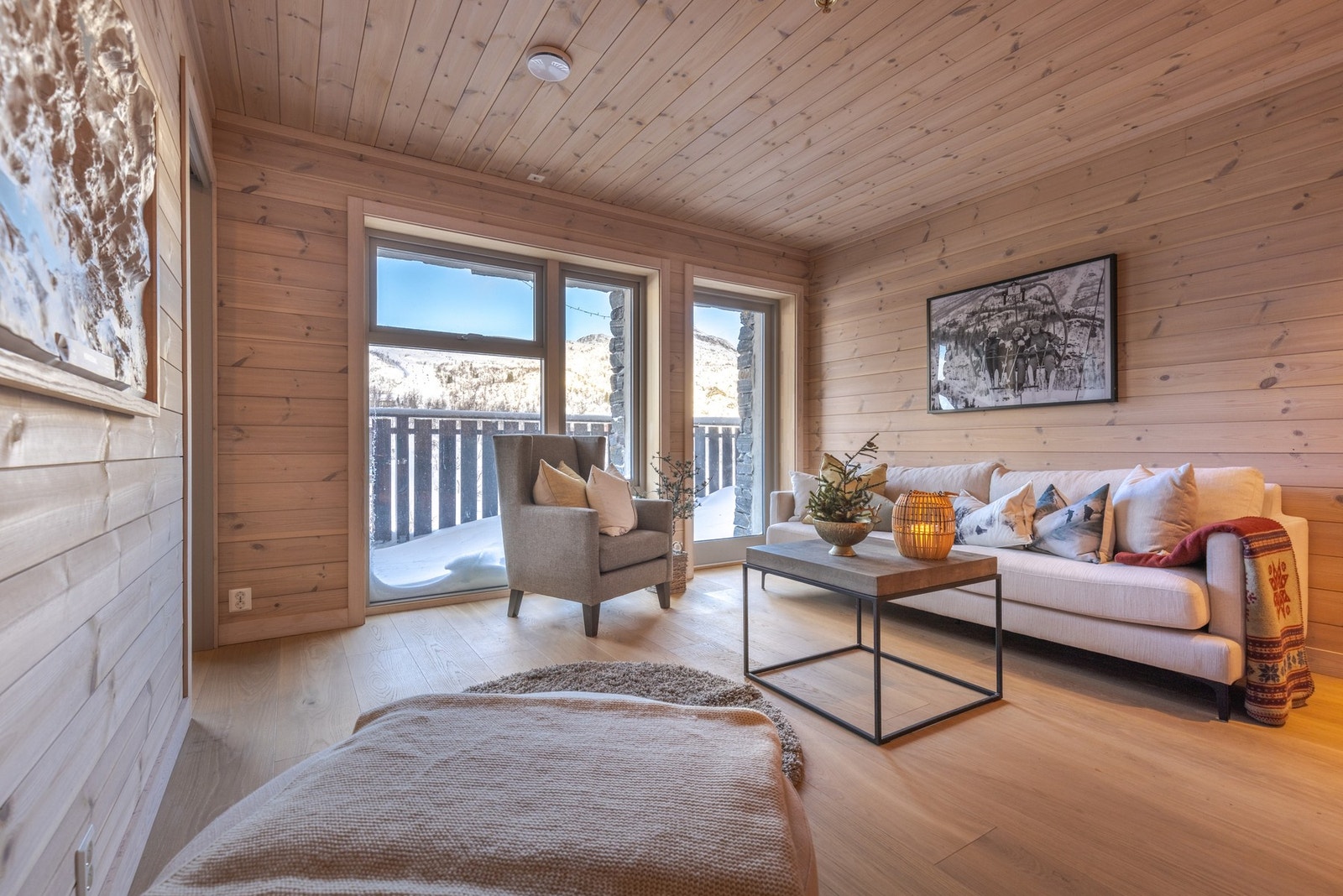 Fjellmegleren har gleden av å presentere! Foto: Aurelijus Photography Galleribilde