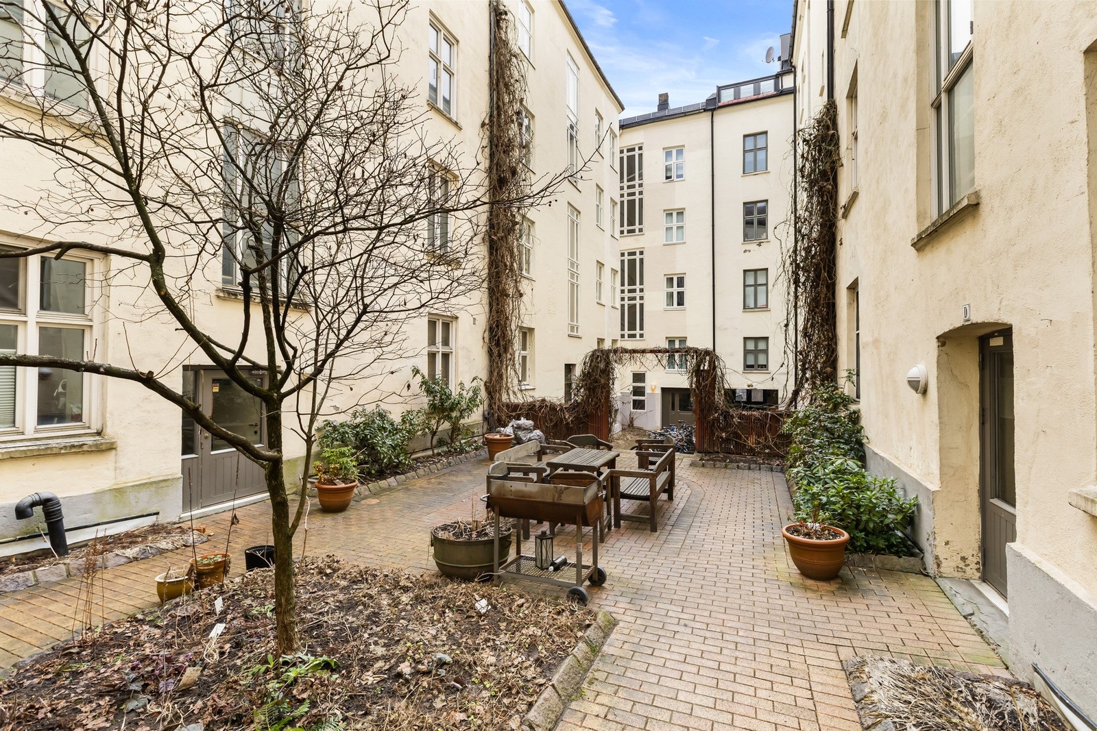 Borettslaget har en hyggelig bakgård. Galleribilde