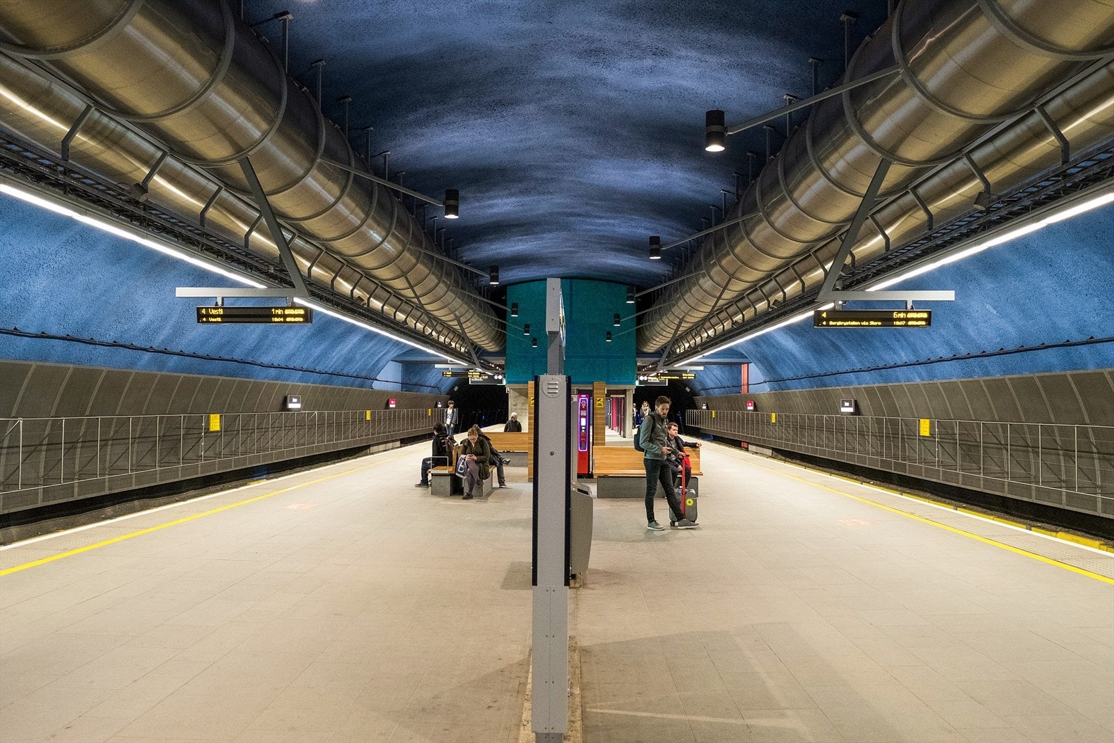 Løren t-banestasjon Galleribilde
