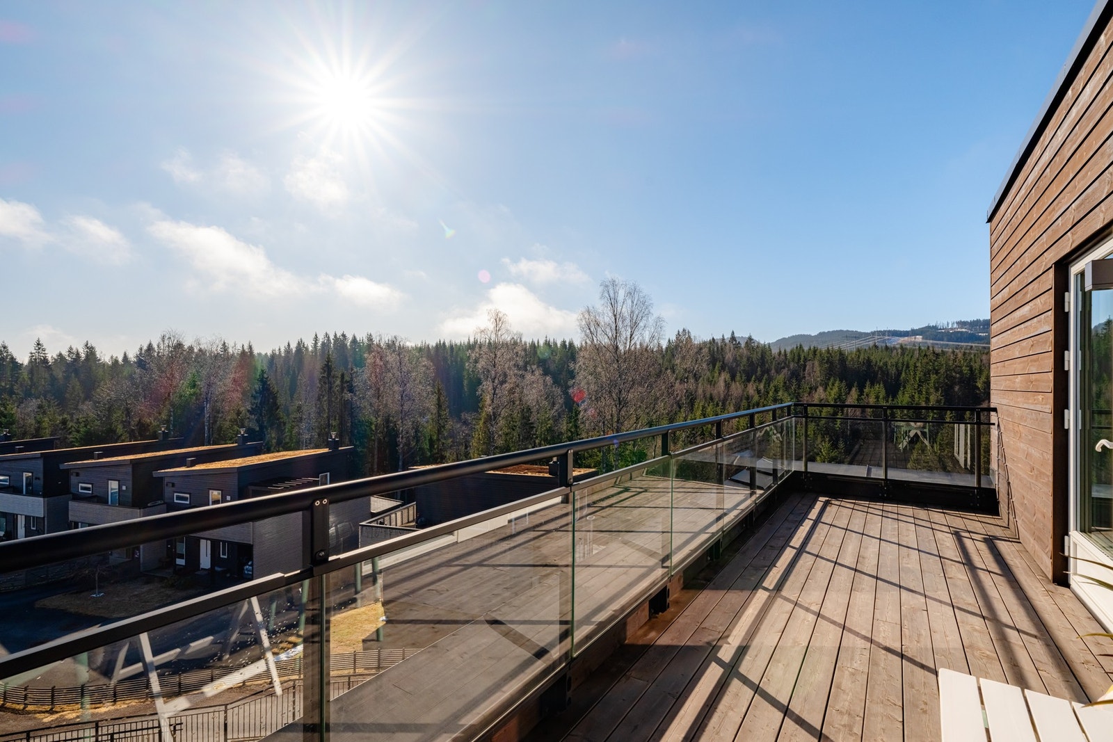 Her kan du starte dagen når solen titter frem på morgenen. Galleribilde
