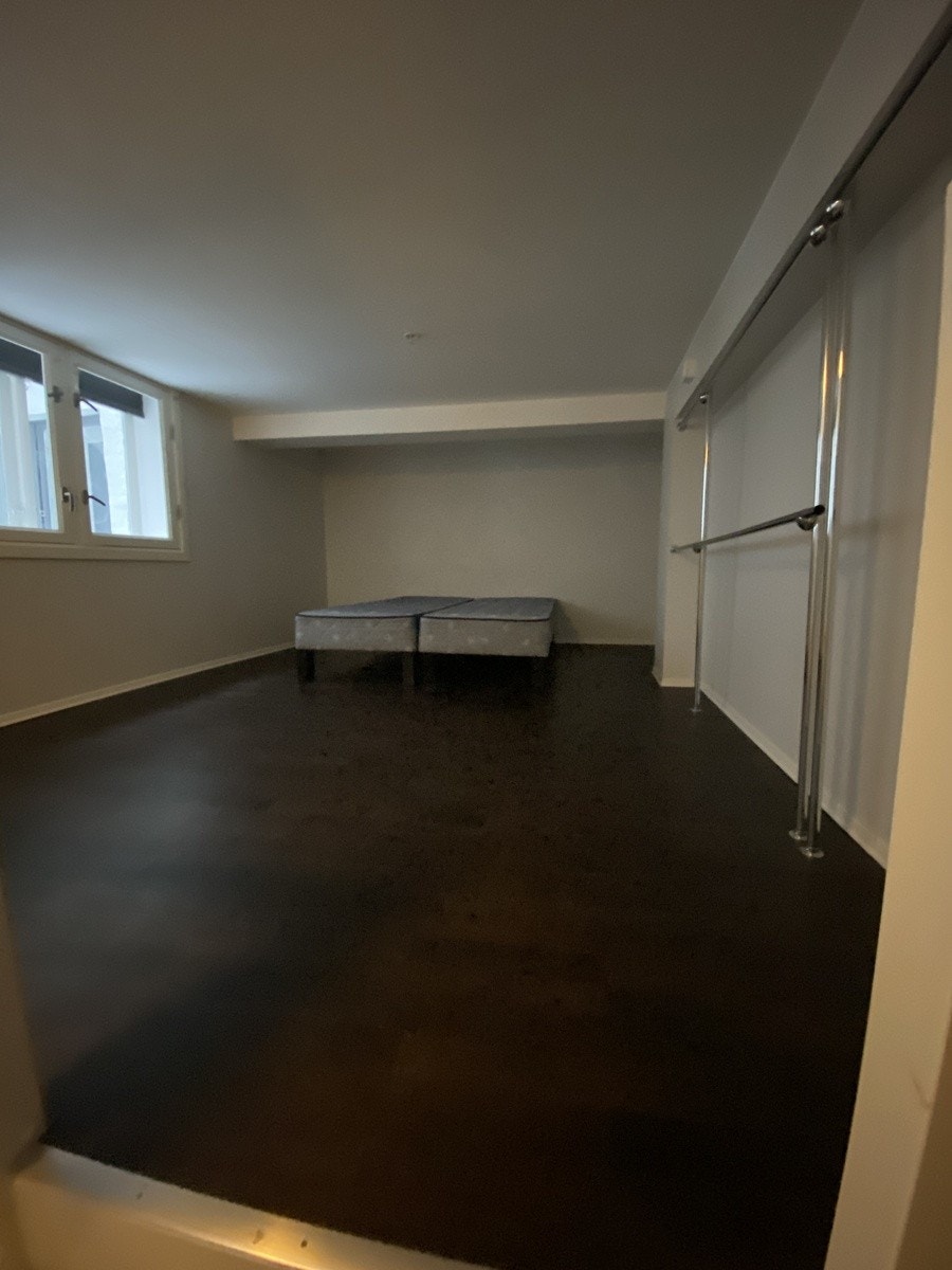 Hemsen (1.77 høyde) Galleribilde