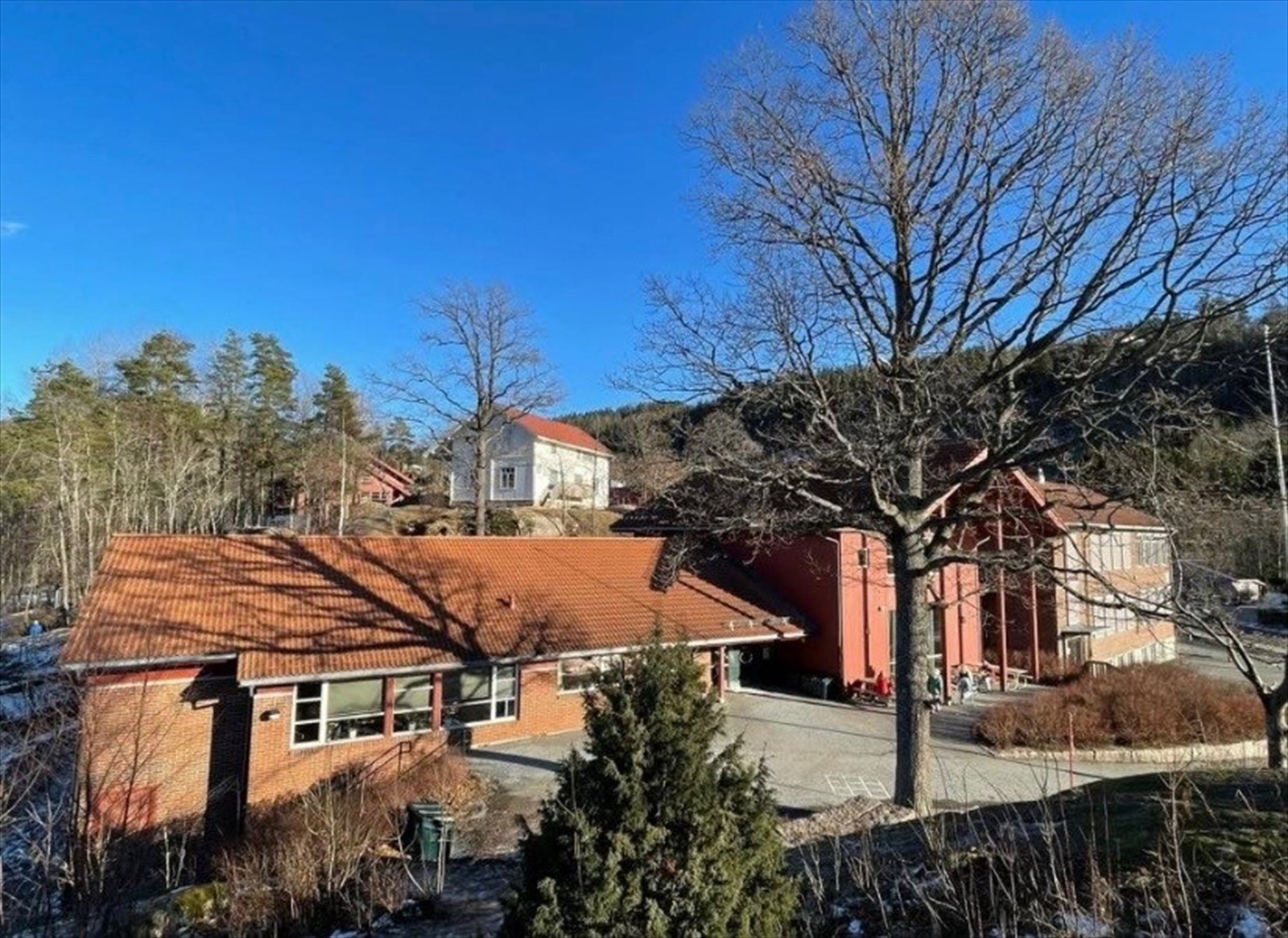 Hyggen barneskole med 1.-7.trinn, SFO og barnehage i trygg gangavstand Galleribilde