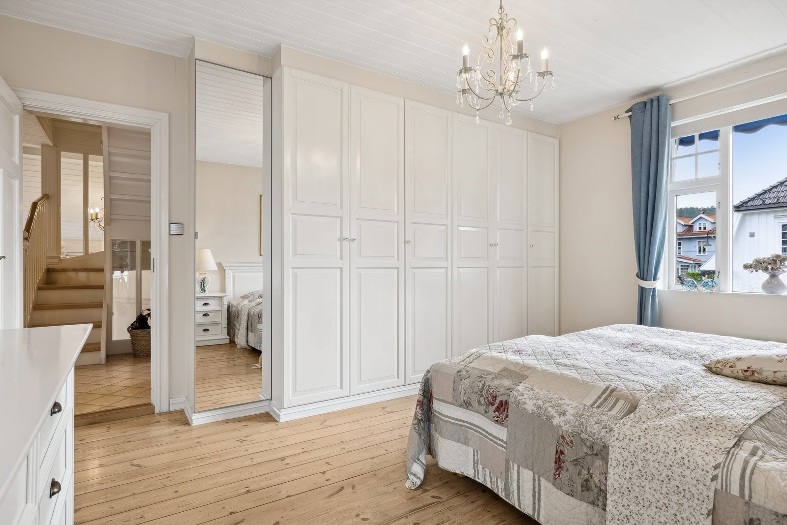 Soverom II Galleribilde