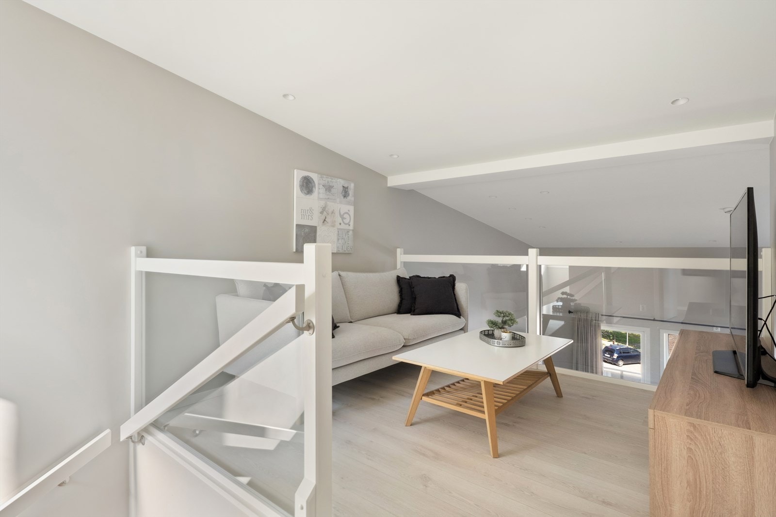 Loftstuen Galleribilde