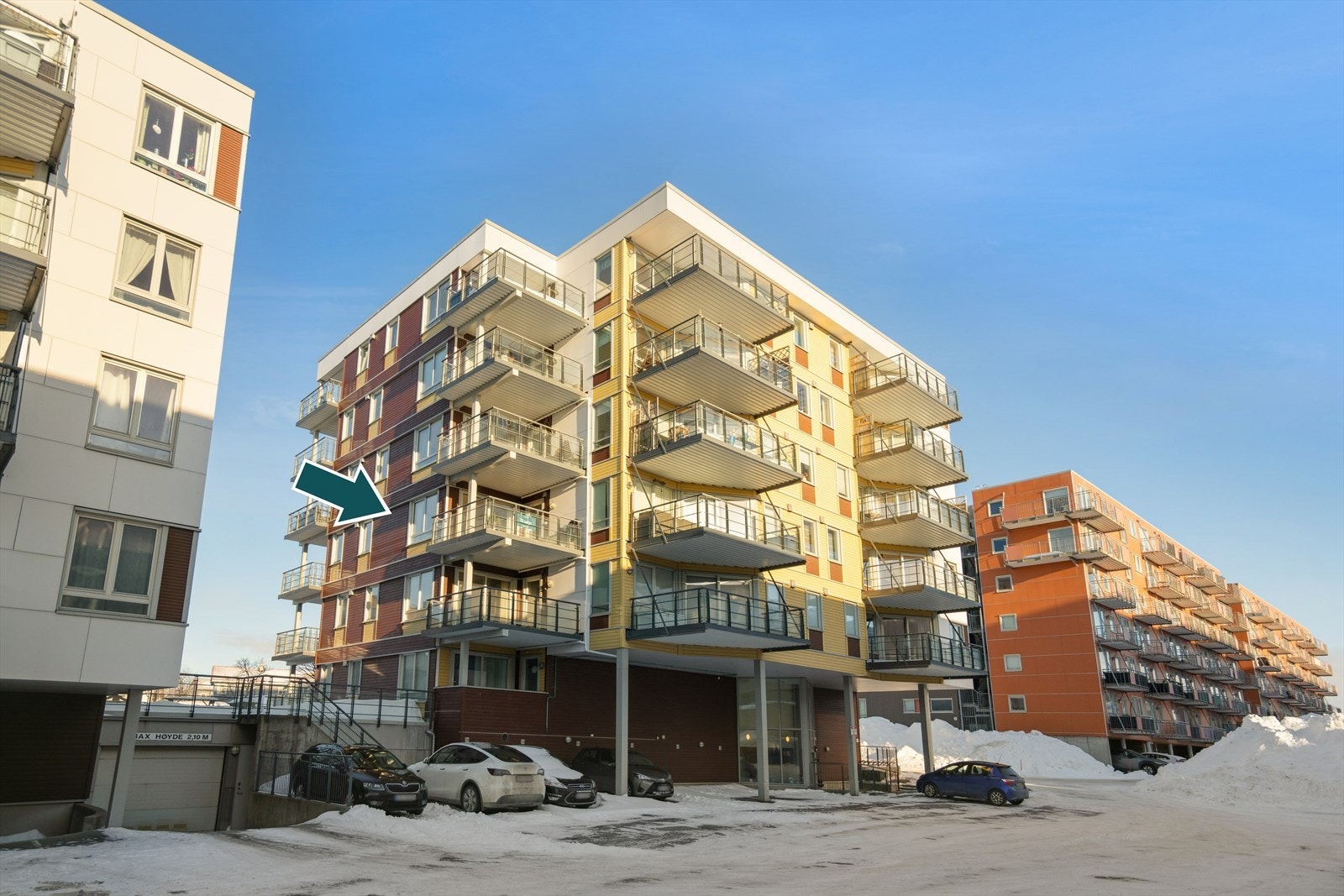 Leiligheten ligger fint til på hjørnet i 3.etg Galleribilde