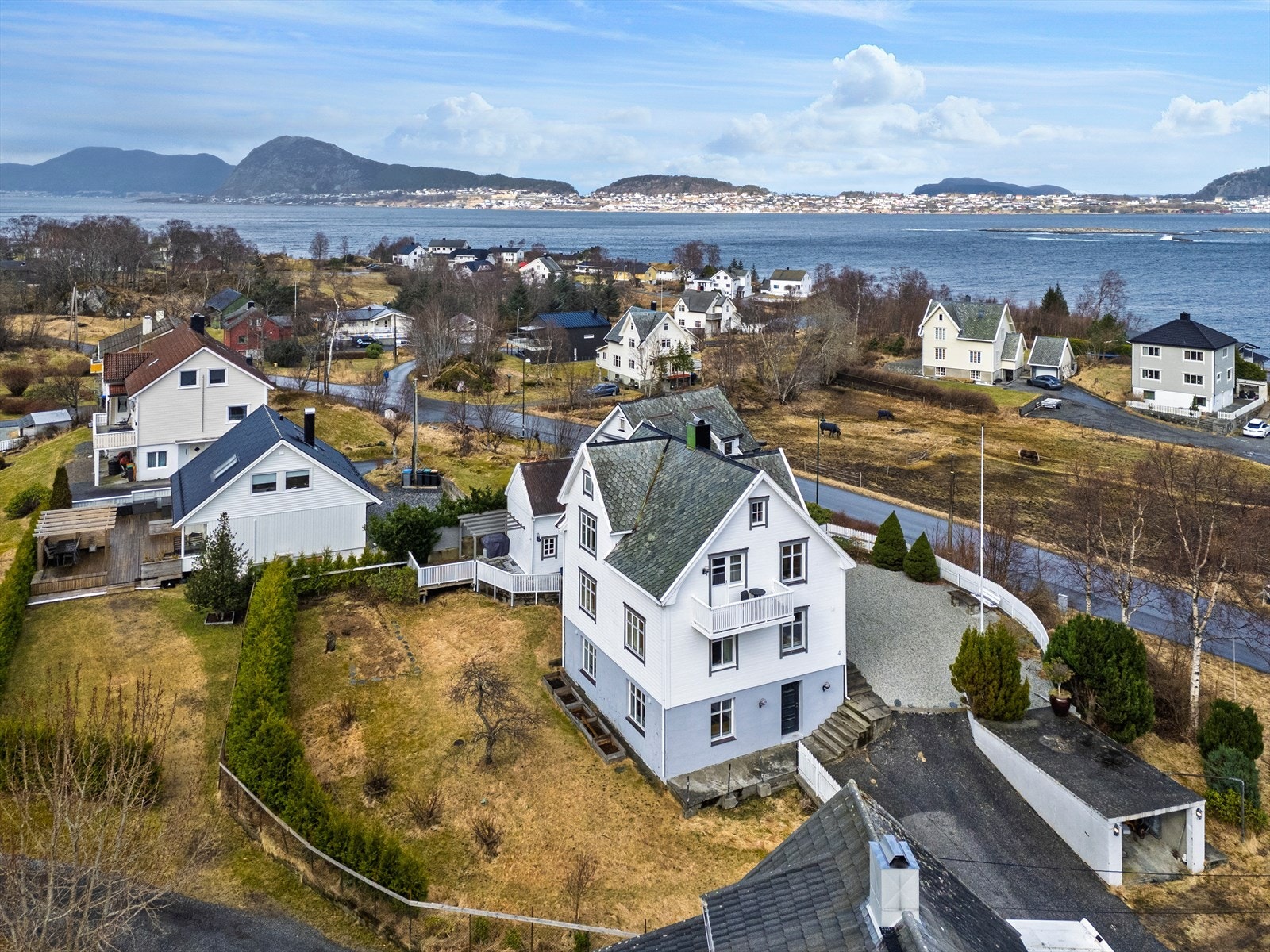 Husk å melde deg på visning! Galleribilde