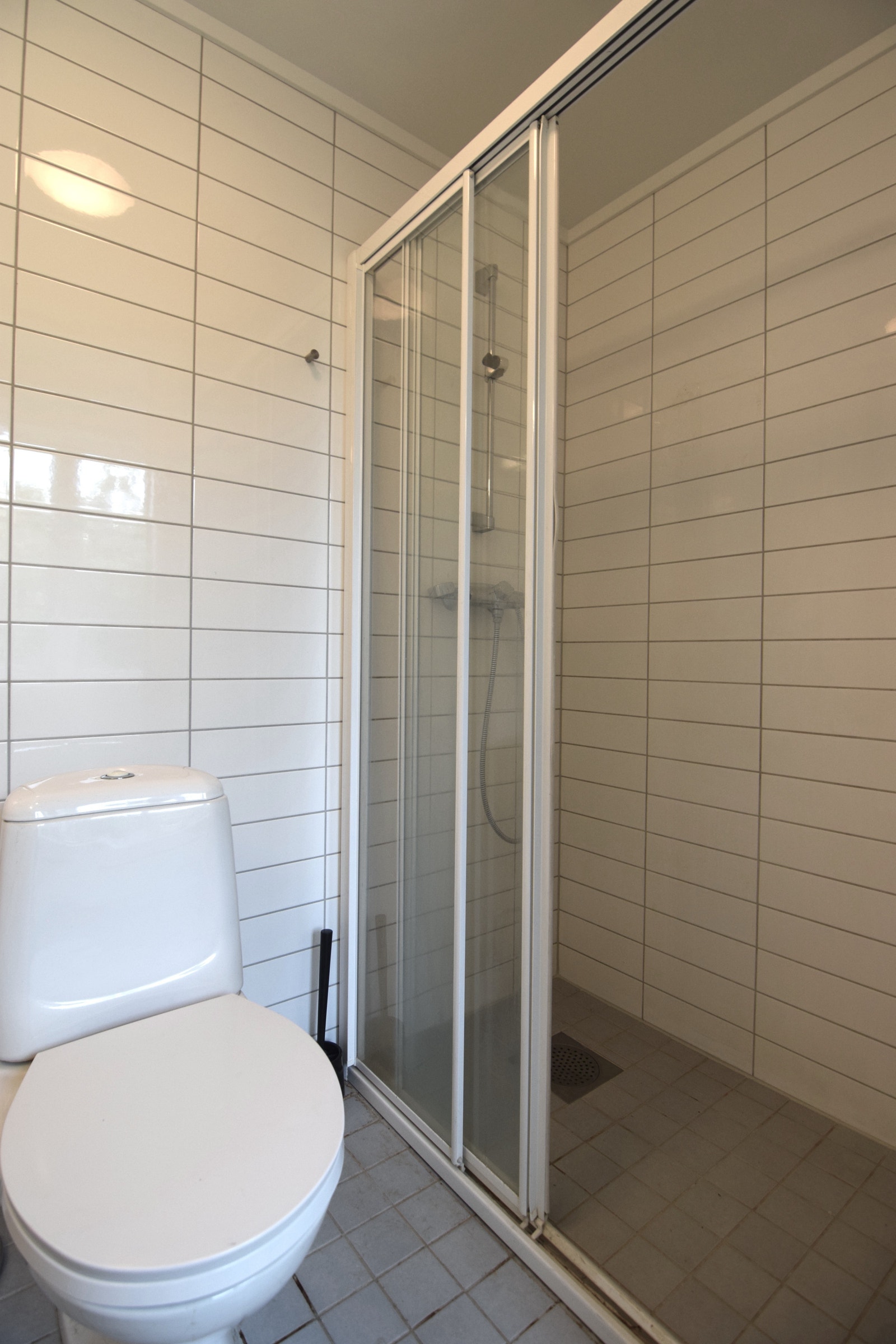 Bad m/ opplegg for toppmatet vaskemaskin. Galleribilde