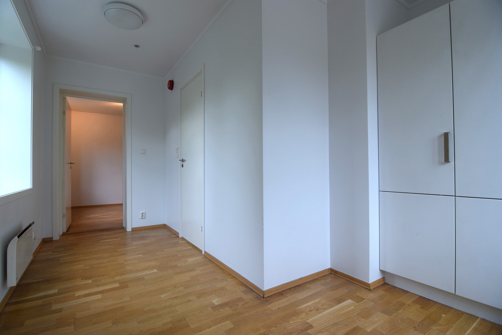 Soverom m/ Garderobeskap. Galleribilde