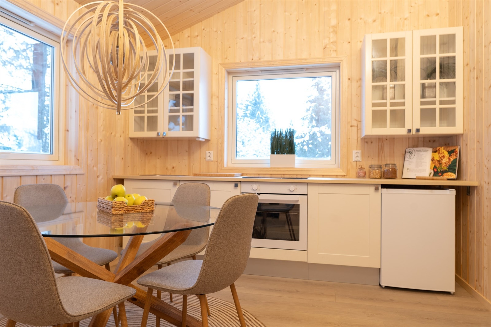 Nyt et hyggelig måltid med familien her Galleribilde