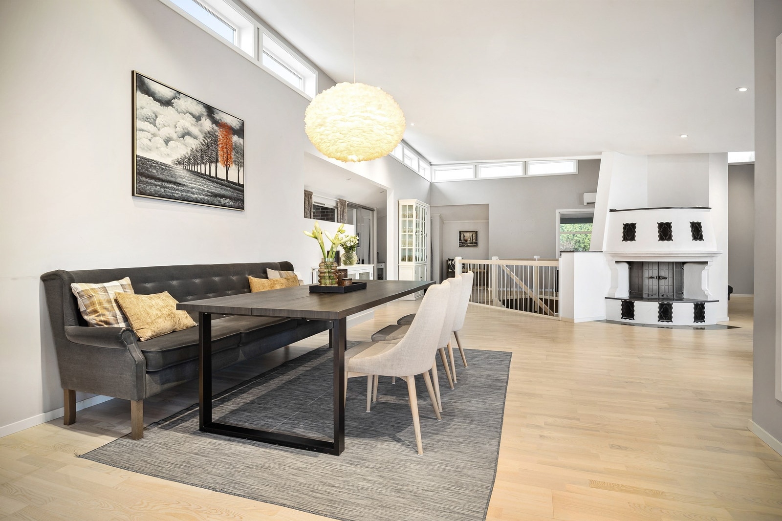 Mitsubishi luft-til-luft varmepumpe fra 2014 i stuen (utført service i 2024) Galleribilde