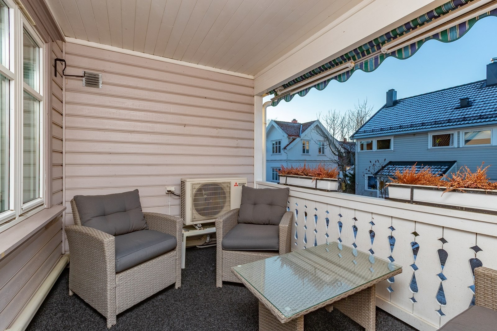 Veranda med markise Galleribilde