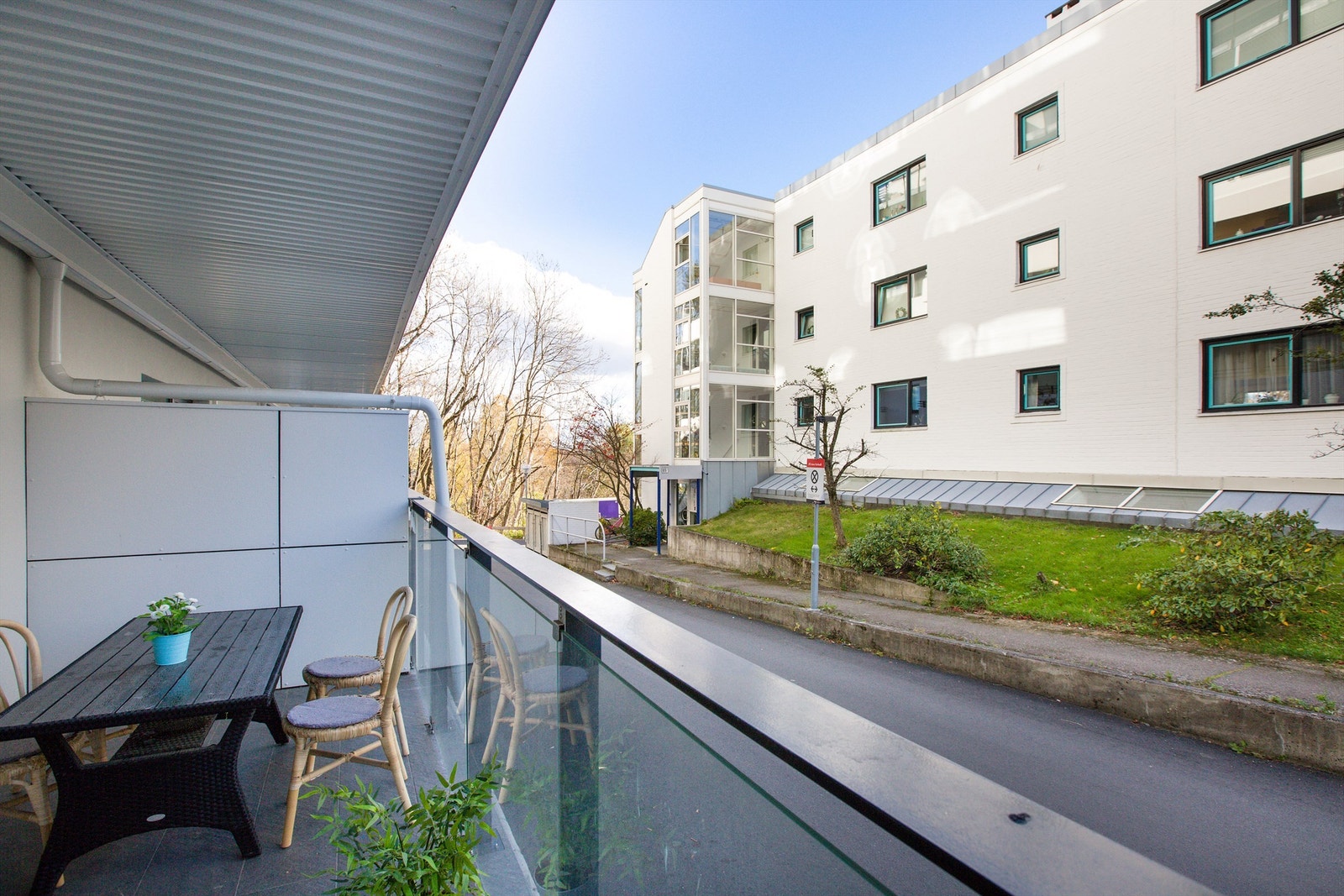 Utsyn fra balkongen. Galleribilde
