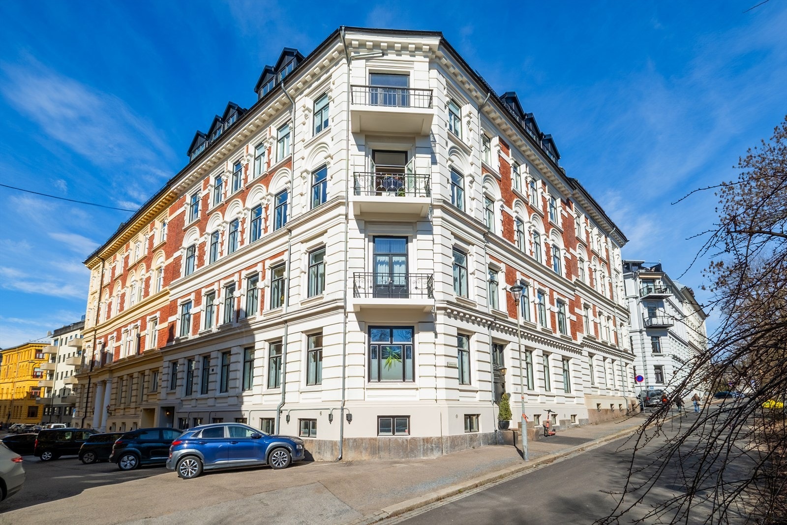Fasade. Galleribilde