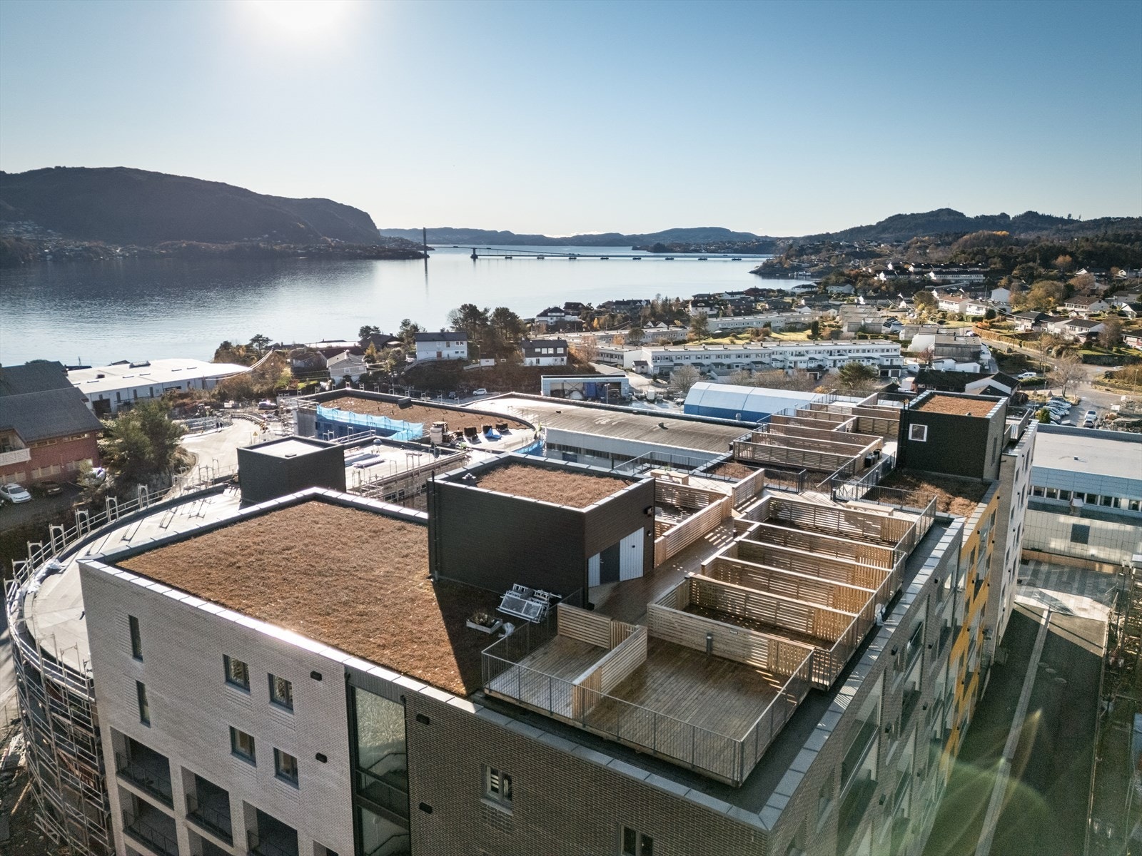 Fellestakterrasse på toppen og mulighet for å kjøpe en privat takterrasse. Galleribilde