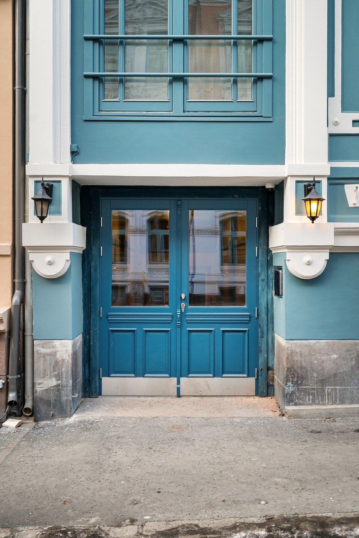 Inngangsparti. Galleribilde