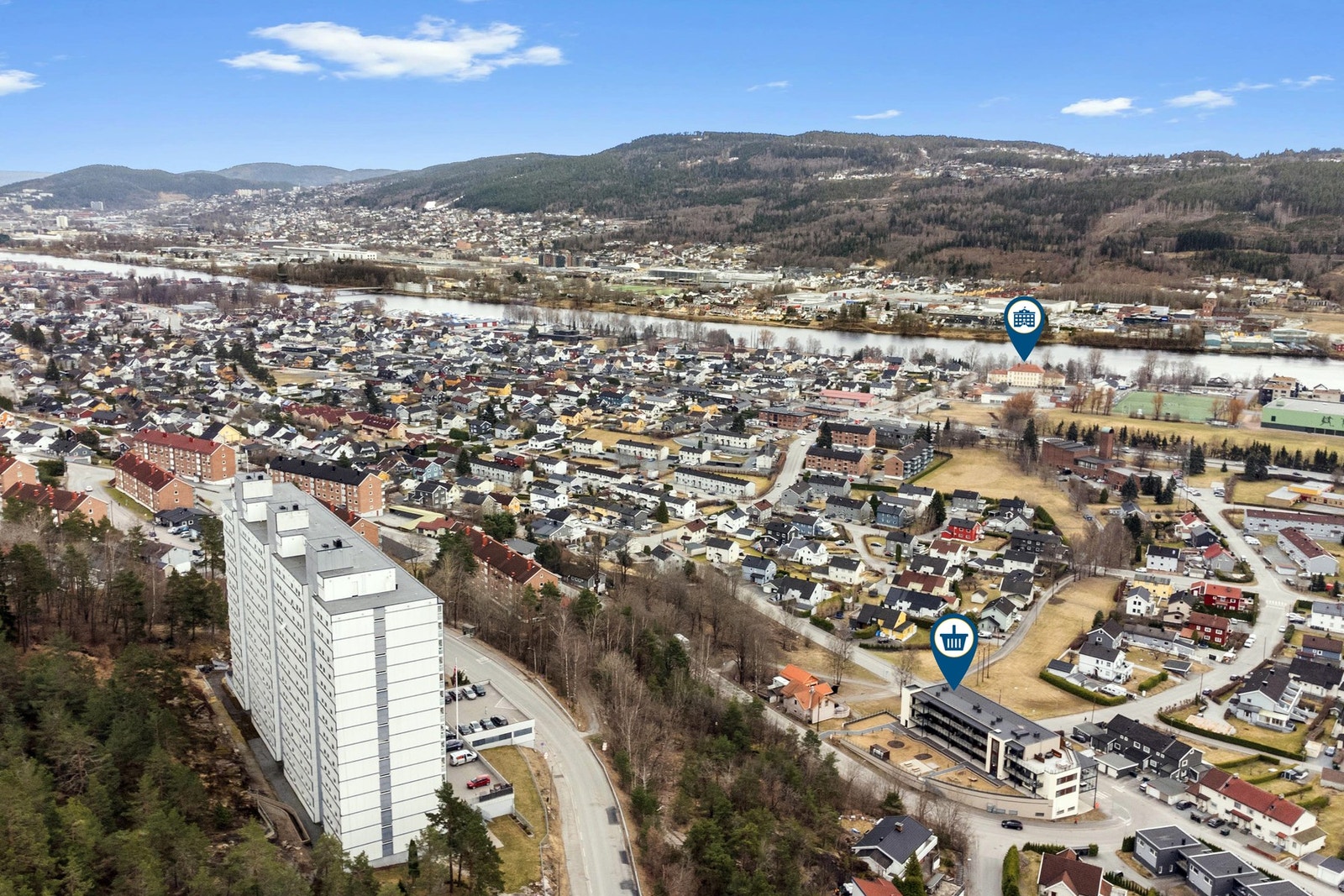 I toppetasjen er det fellesarealer som treningsrom, vaskerom og selskapslokale Galleribilde