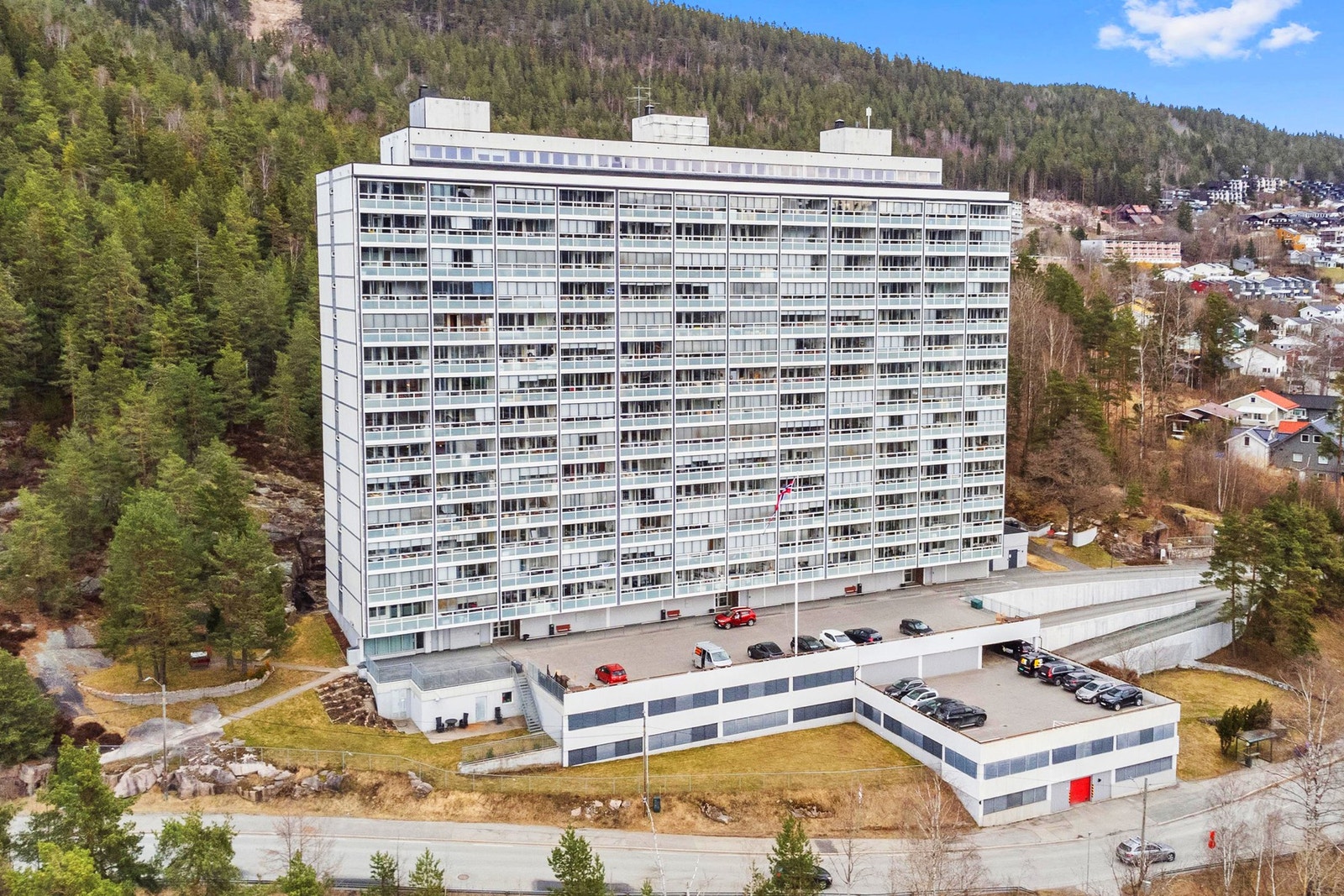 Veldrevet borettslag med vaktmestertjeneste og flotte fellesarealer Galleribilde
