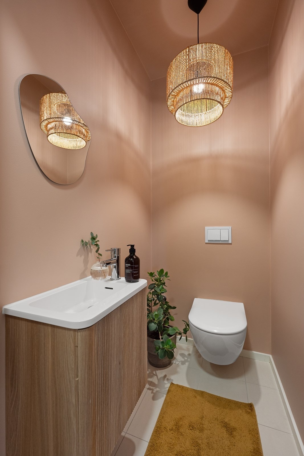 I denne etasjen er det også et praktisk og moderne wc. Galleribilde