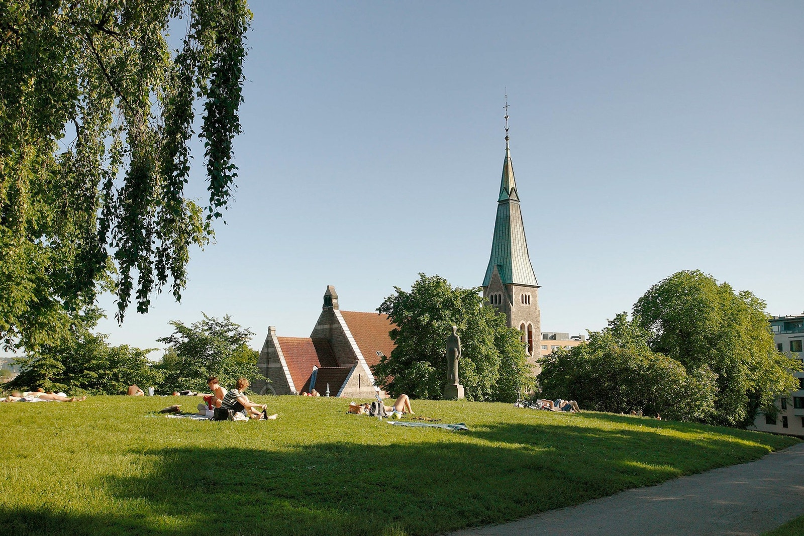 Stensparken ligger kort gange fra leiligheten Galleribilde