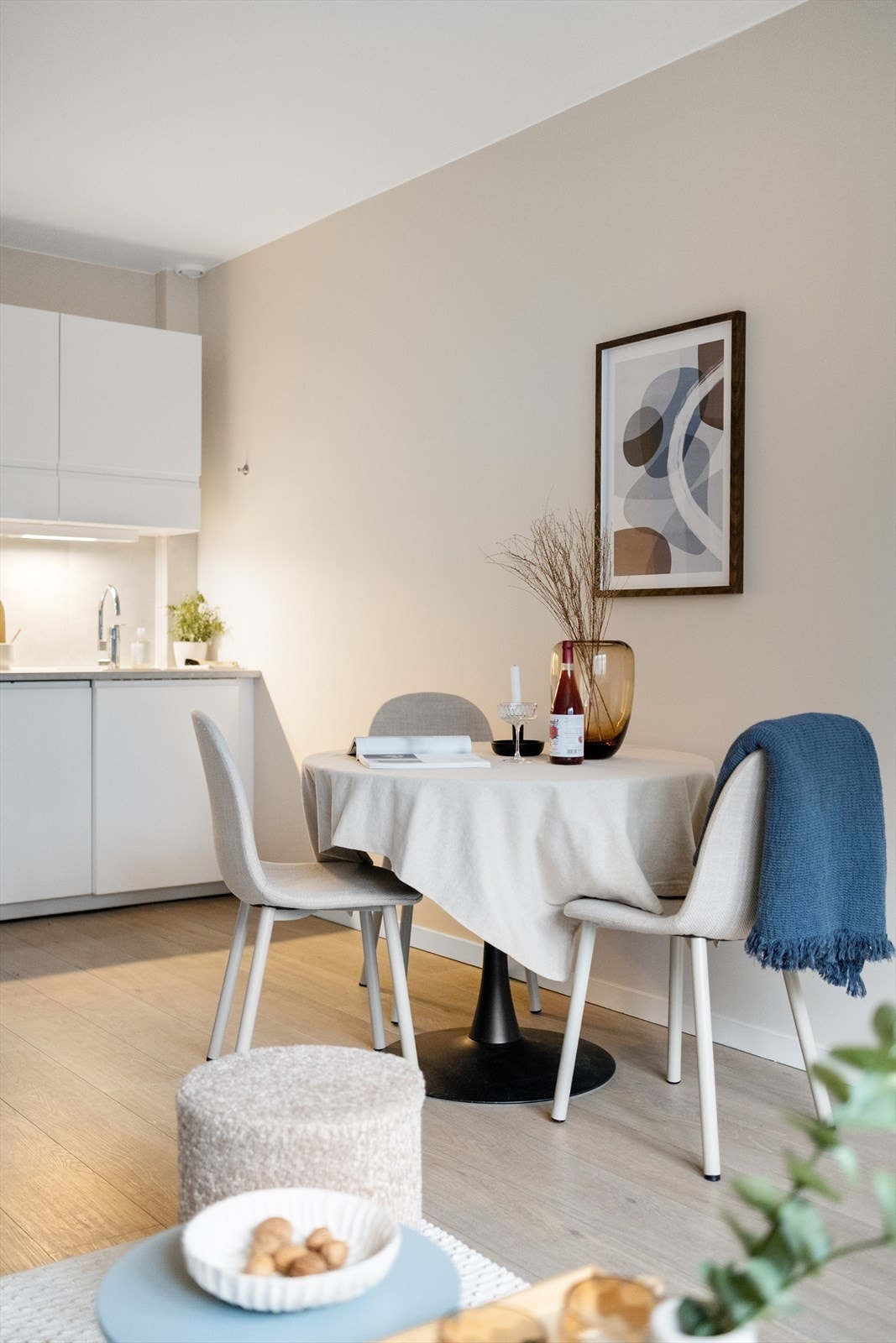 Plass til et lite spisebord. Galleribilde